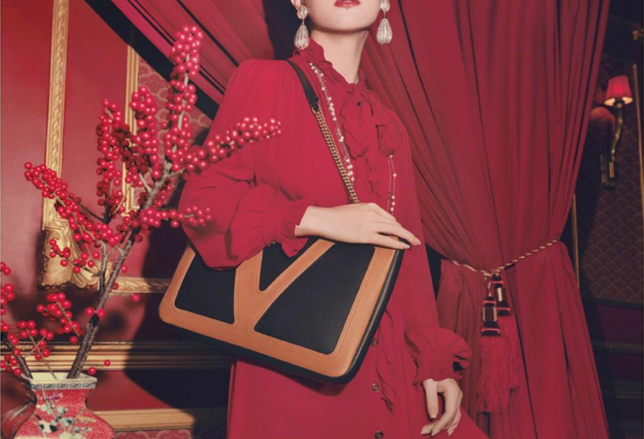 VALENTINO: THE LEGACY OF THE GREAT