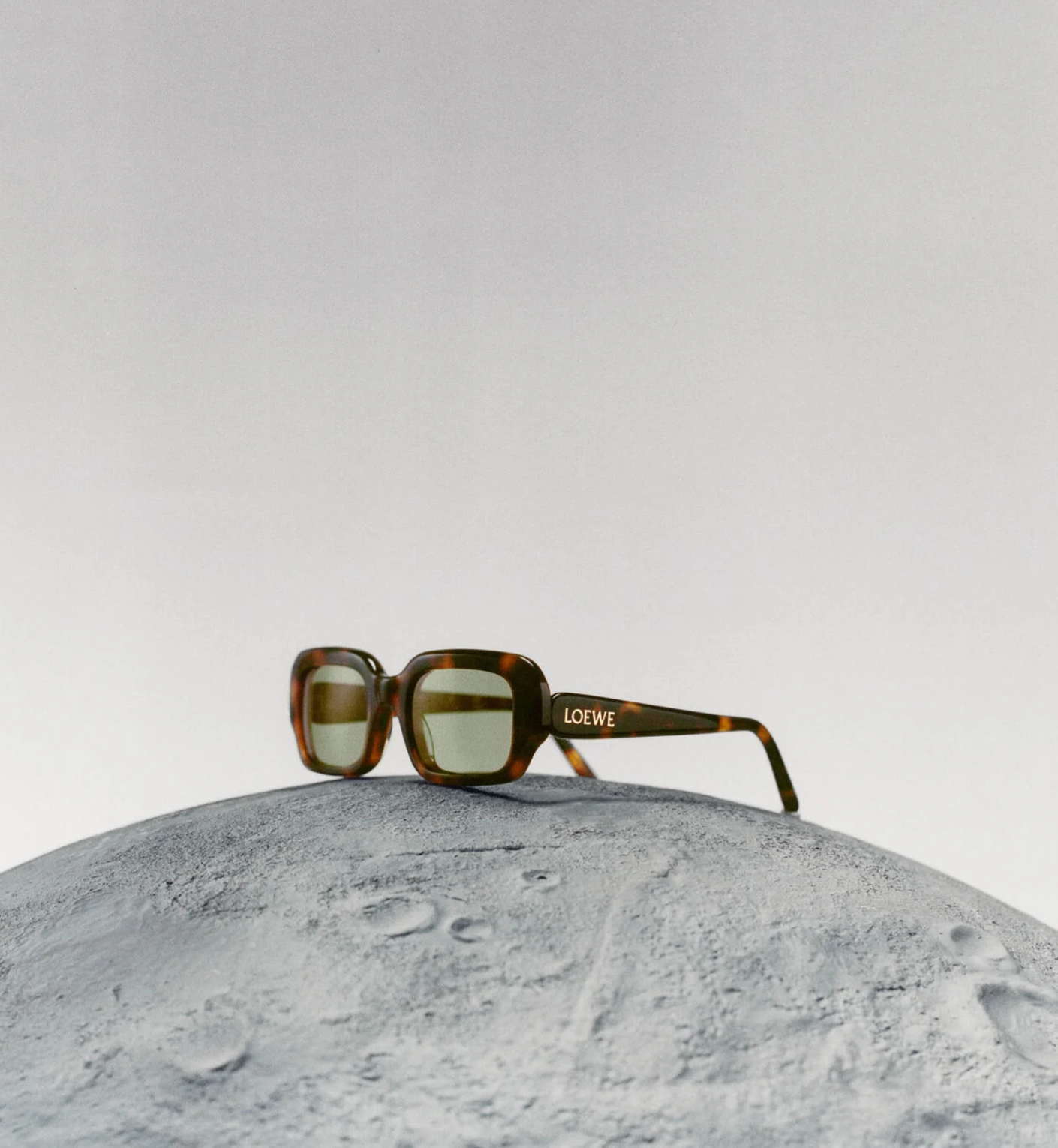 Loewe Women's sunglasses