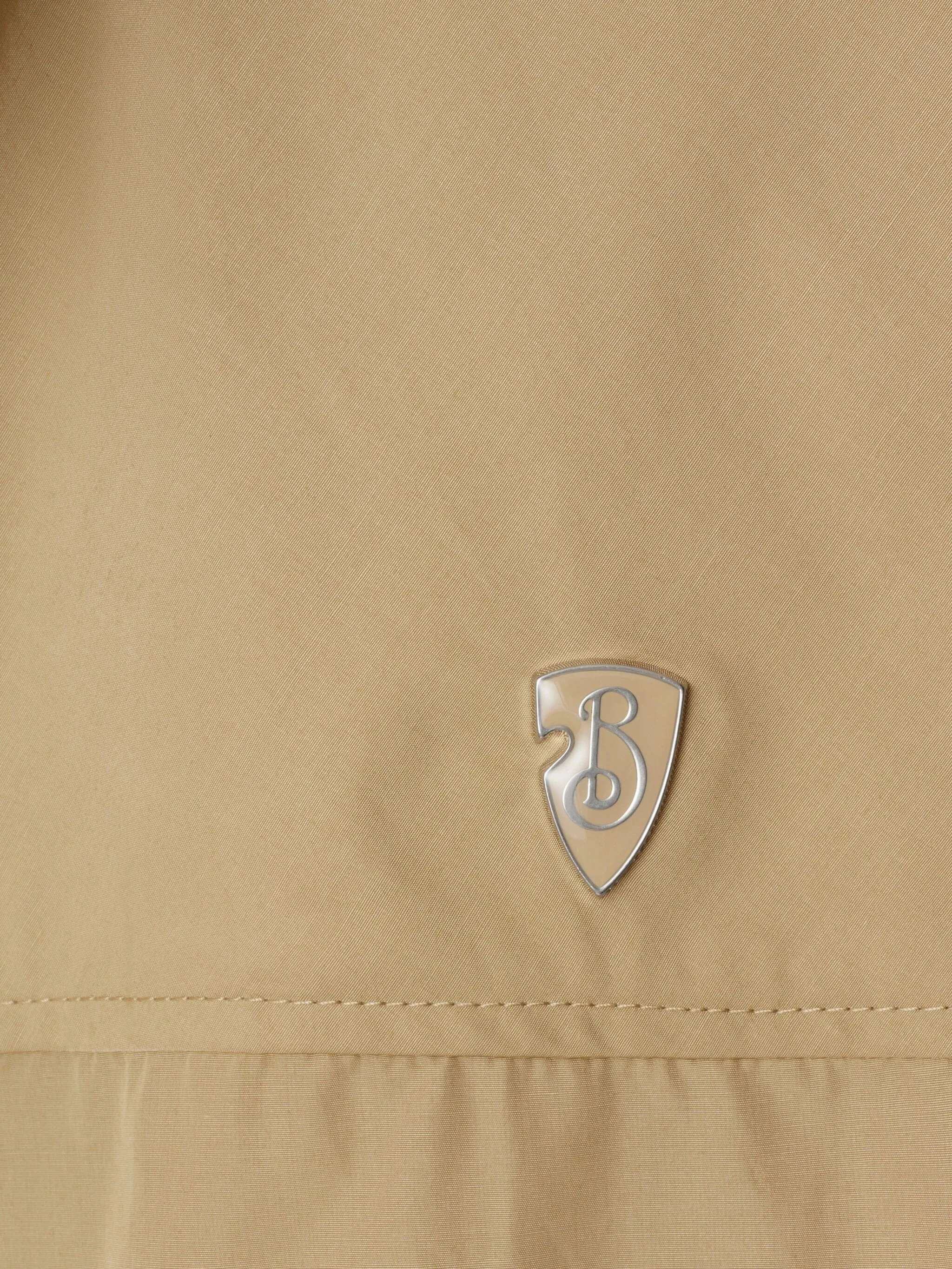Logo-badge jacket