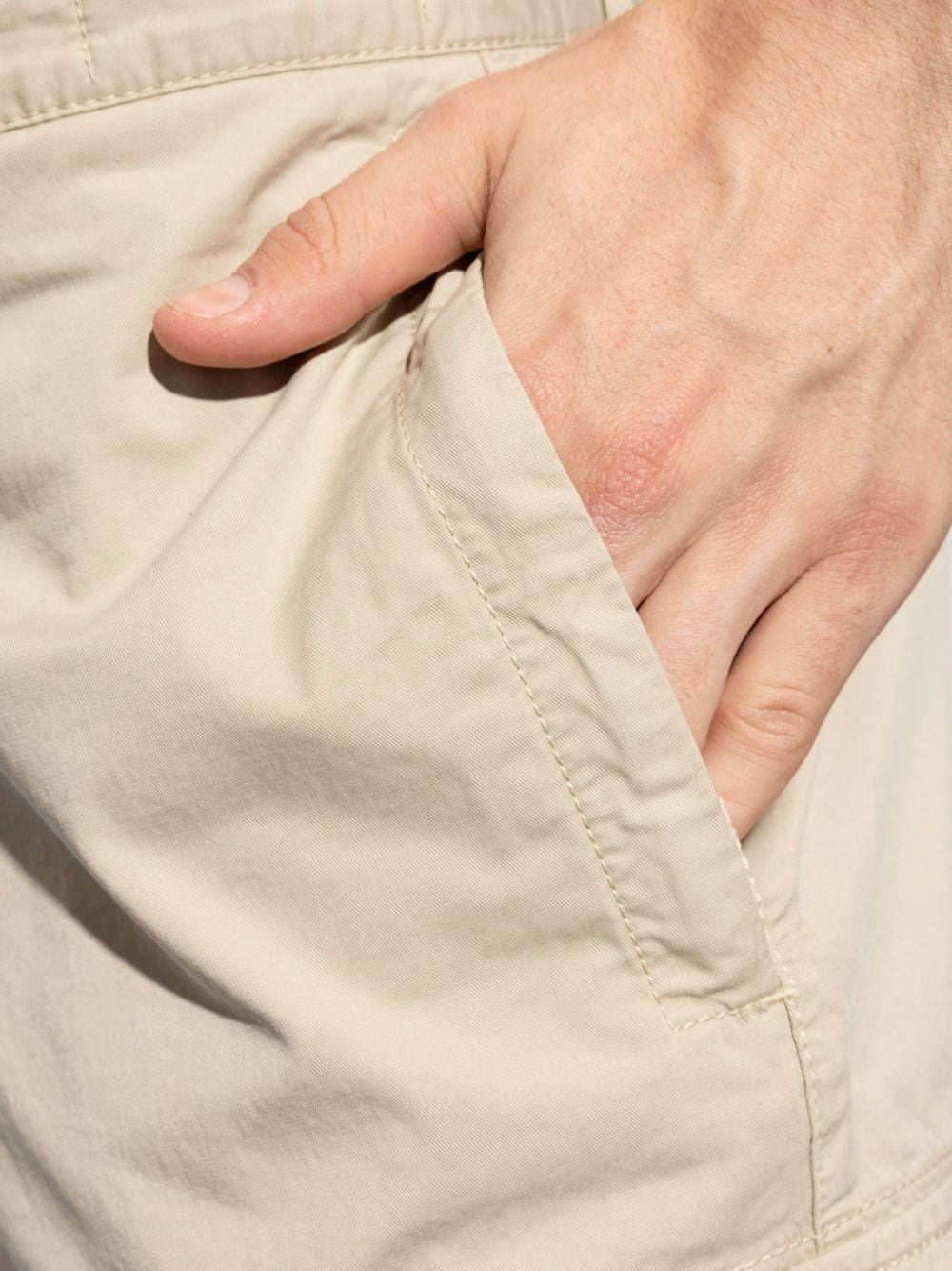 Pantalón cargo slim-fit