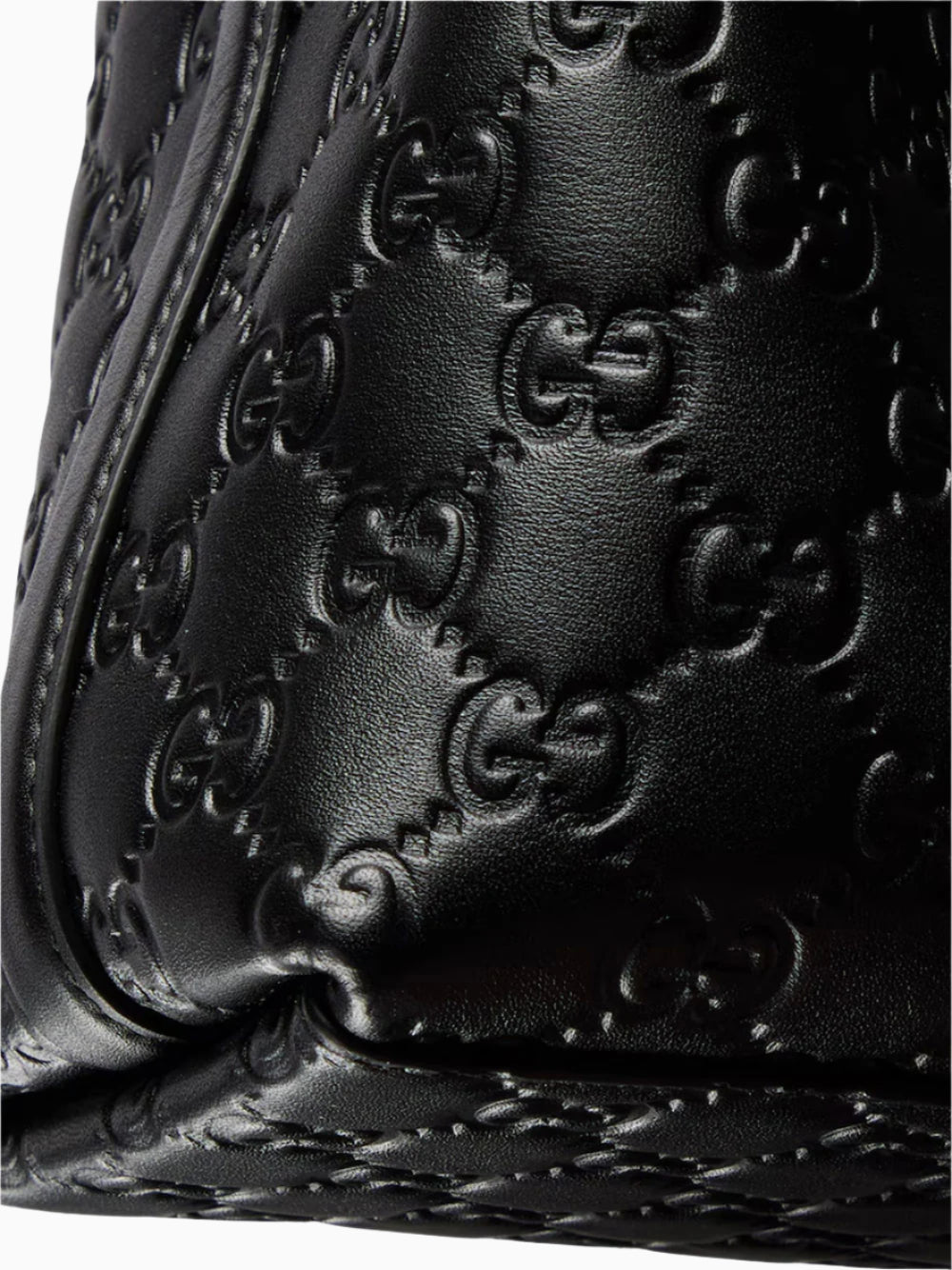 GG Emblem bucket bag