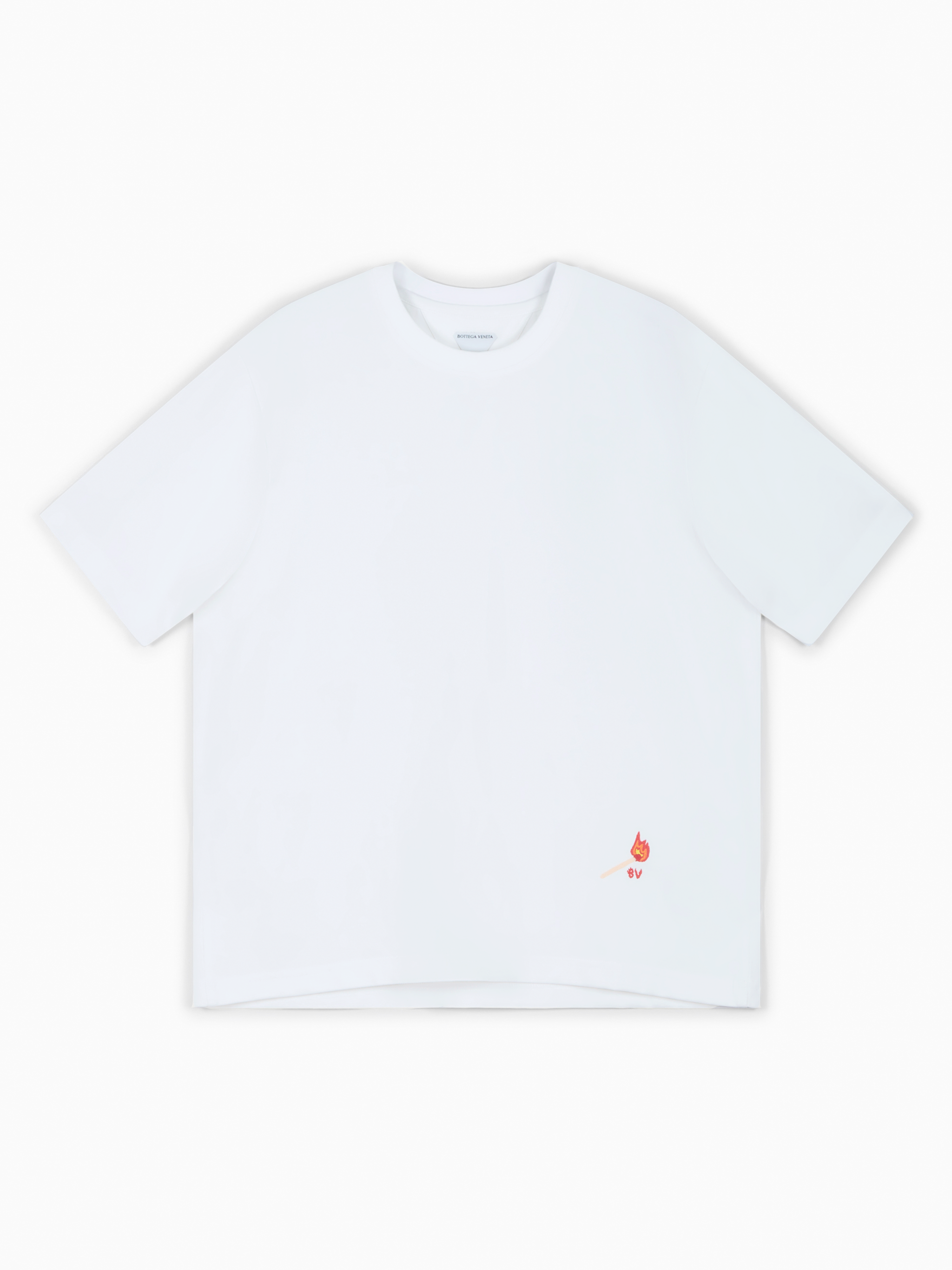 Camiseta con bordado