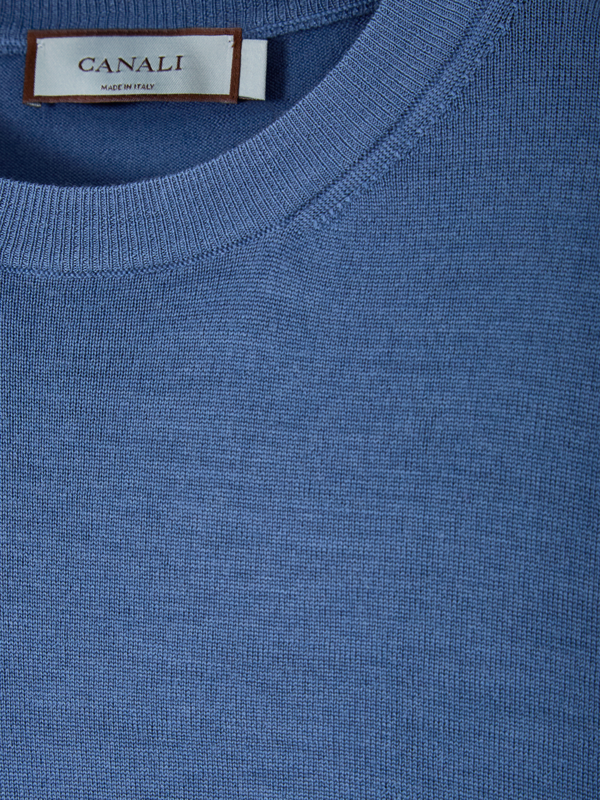 Jersey con cuello redondo