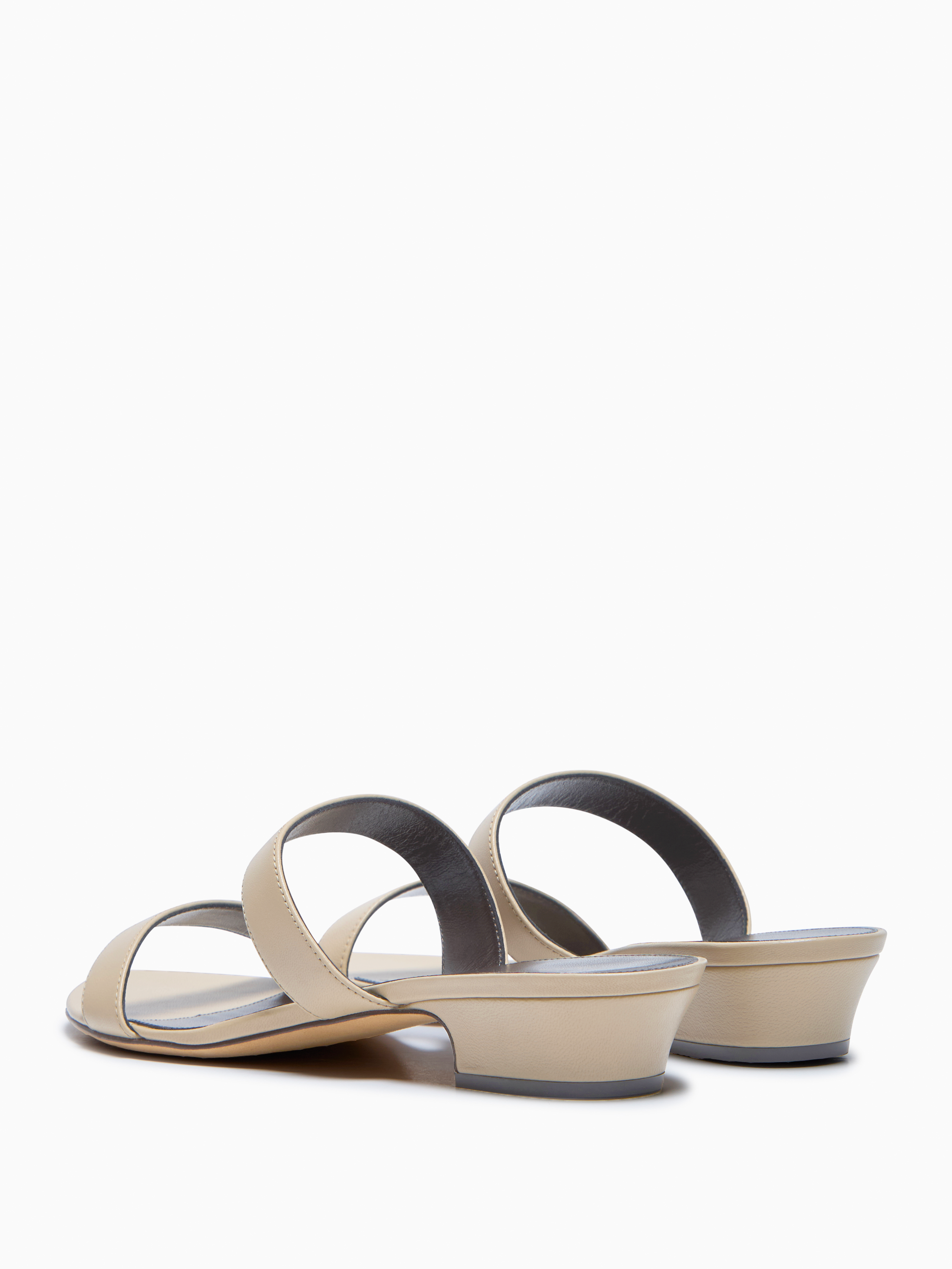 Awar sandals