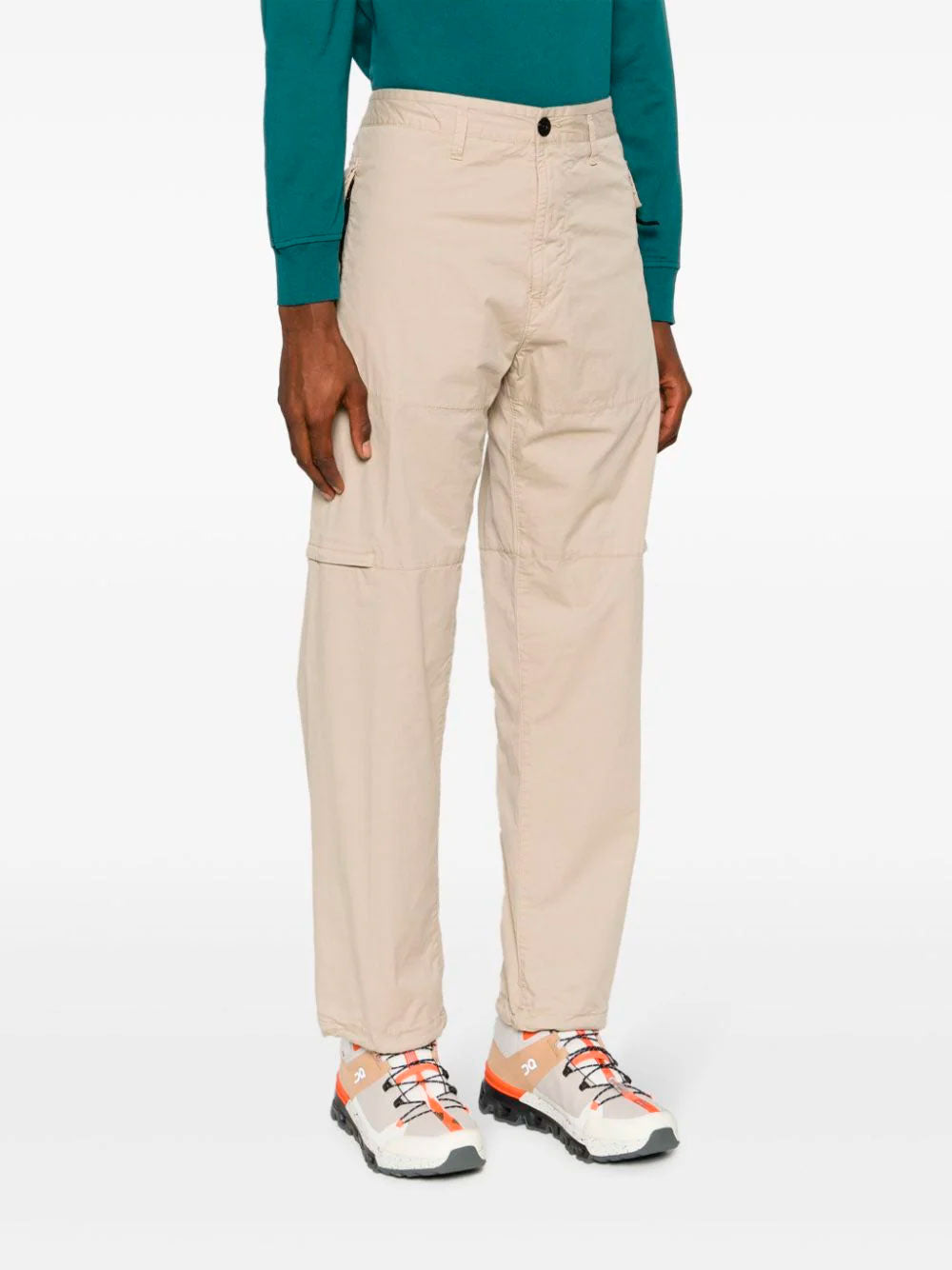 Pantalón con insignia Compass