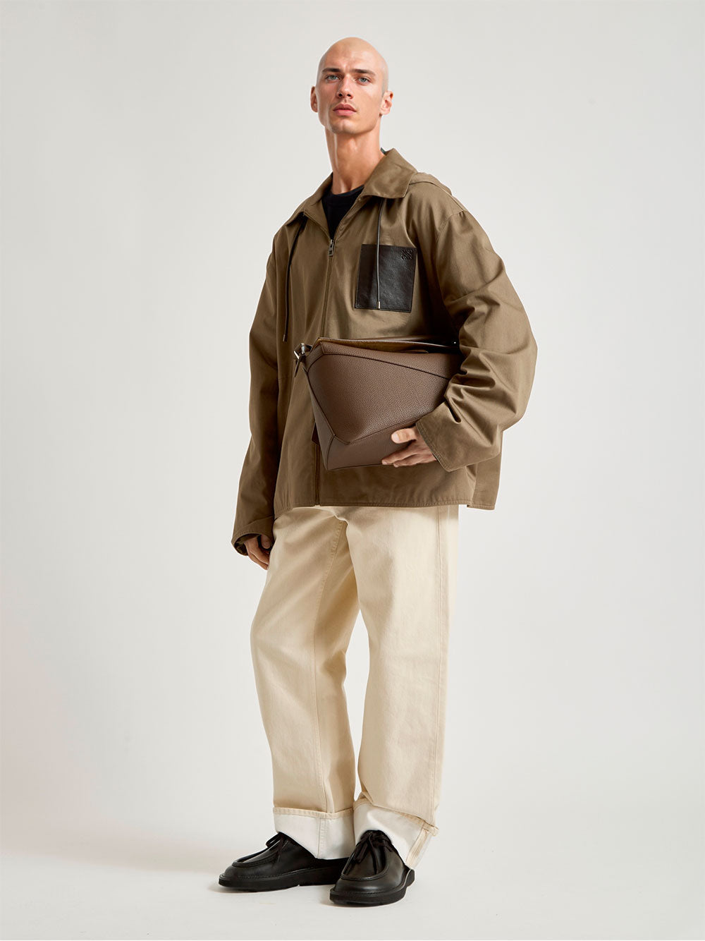 Chaqueta con capucha