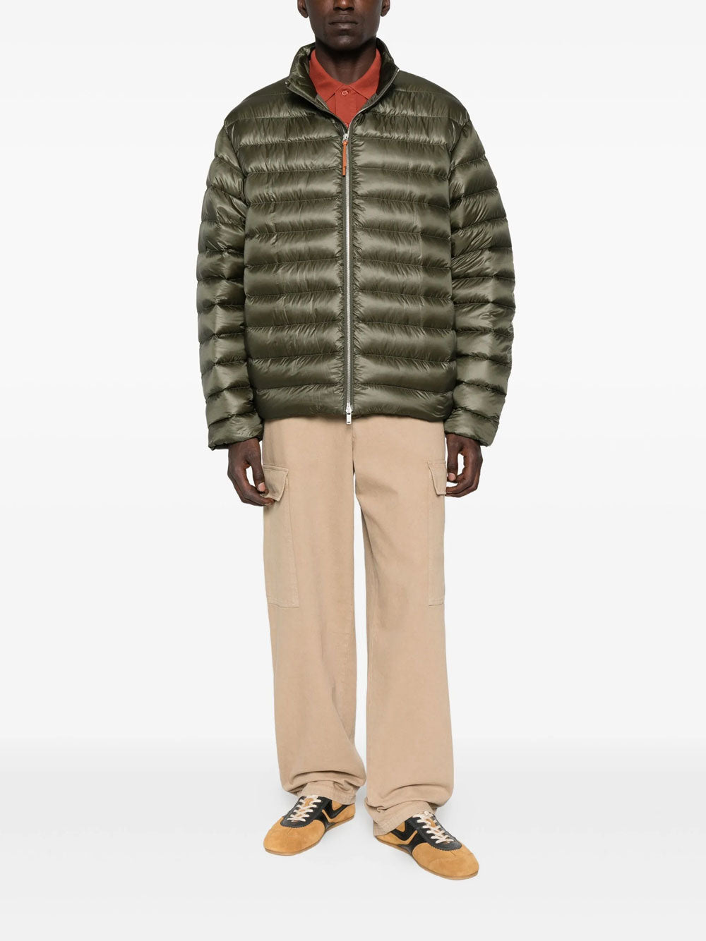 Foldable down jacket