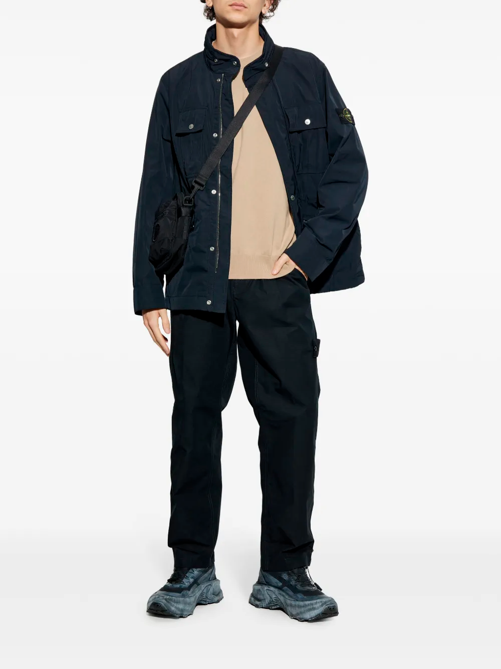 Jersey con insignia de brújula