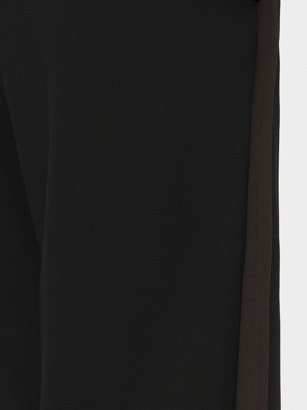 Lightweight trousers