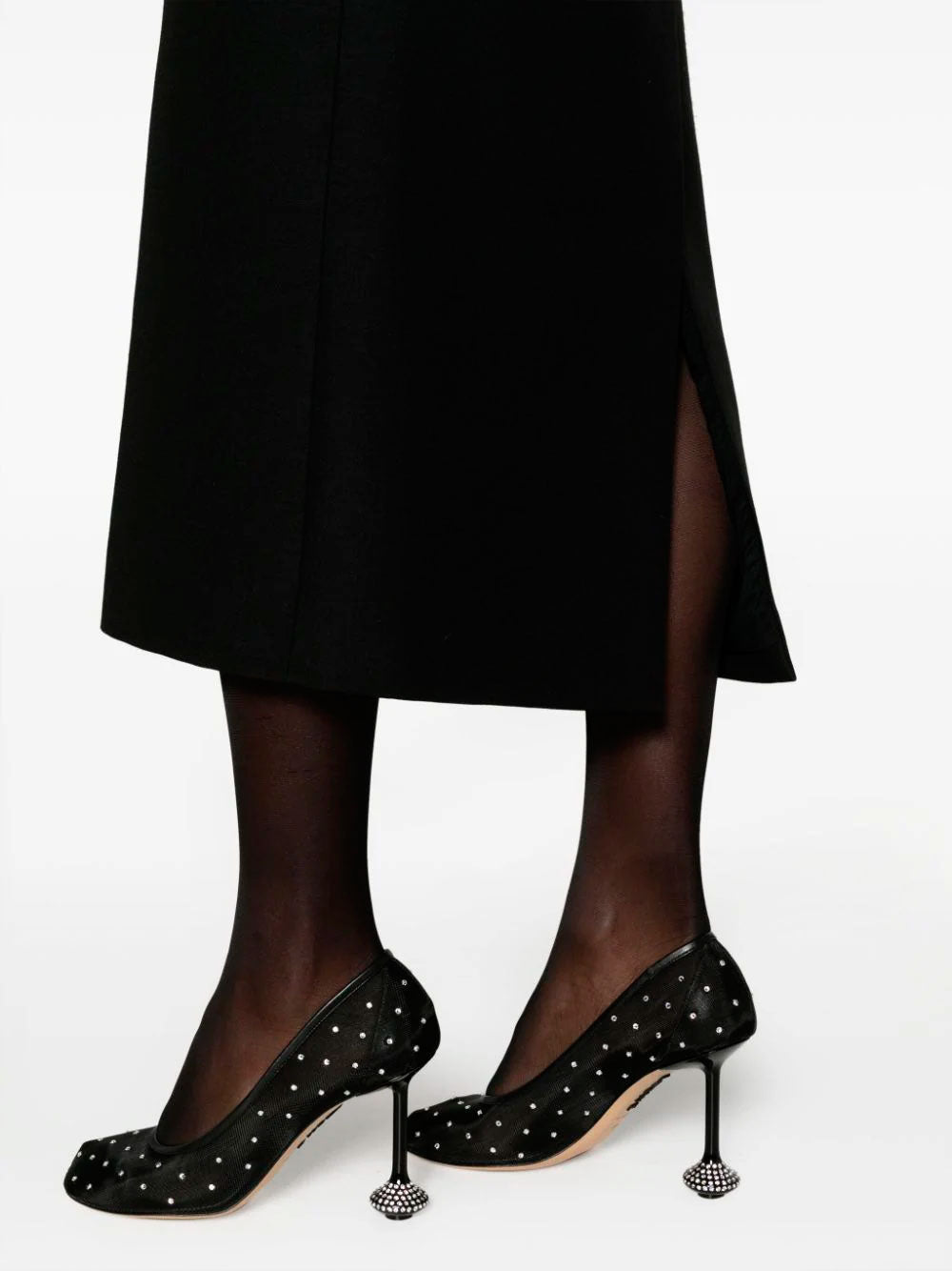 Rear-slit midi skirt