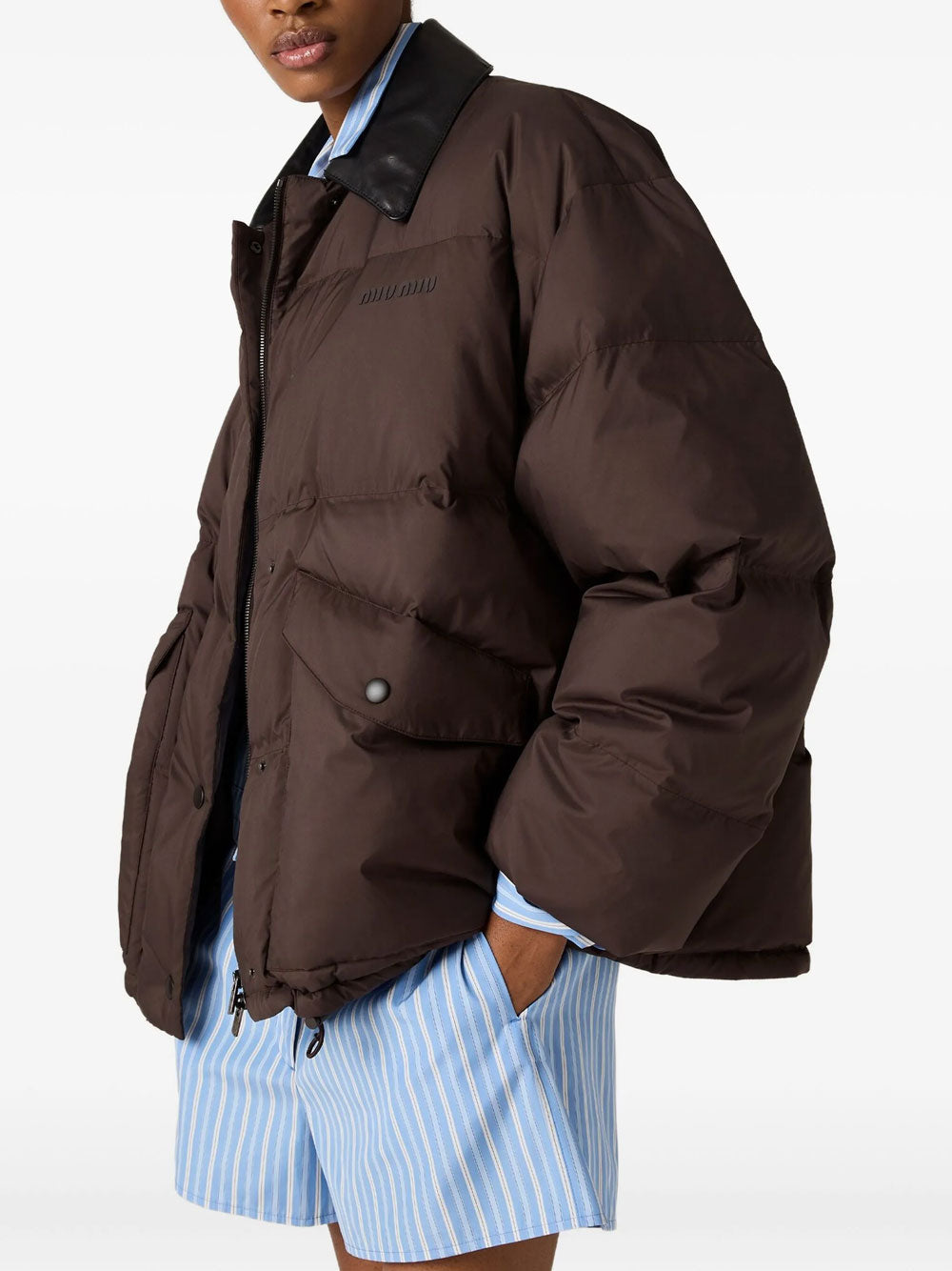 Leather-collar puffer jacket