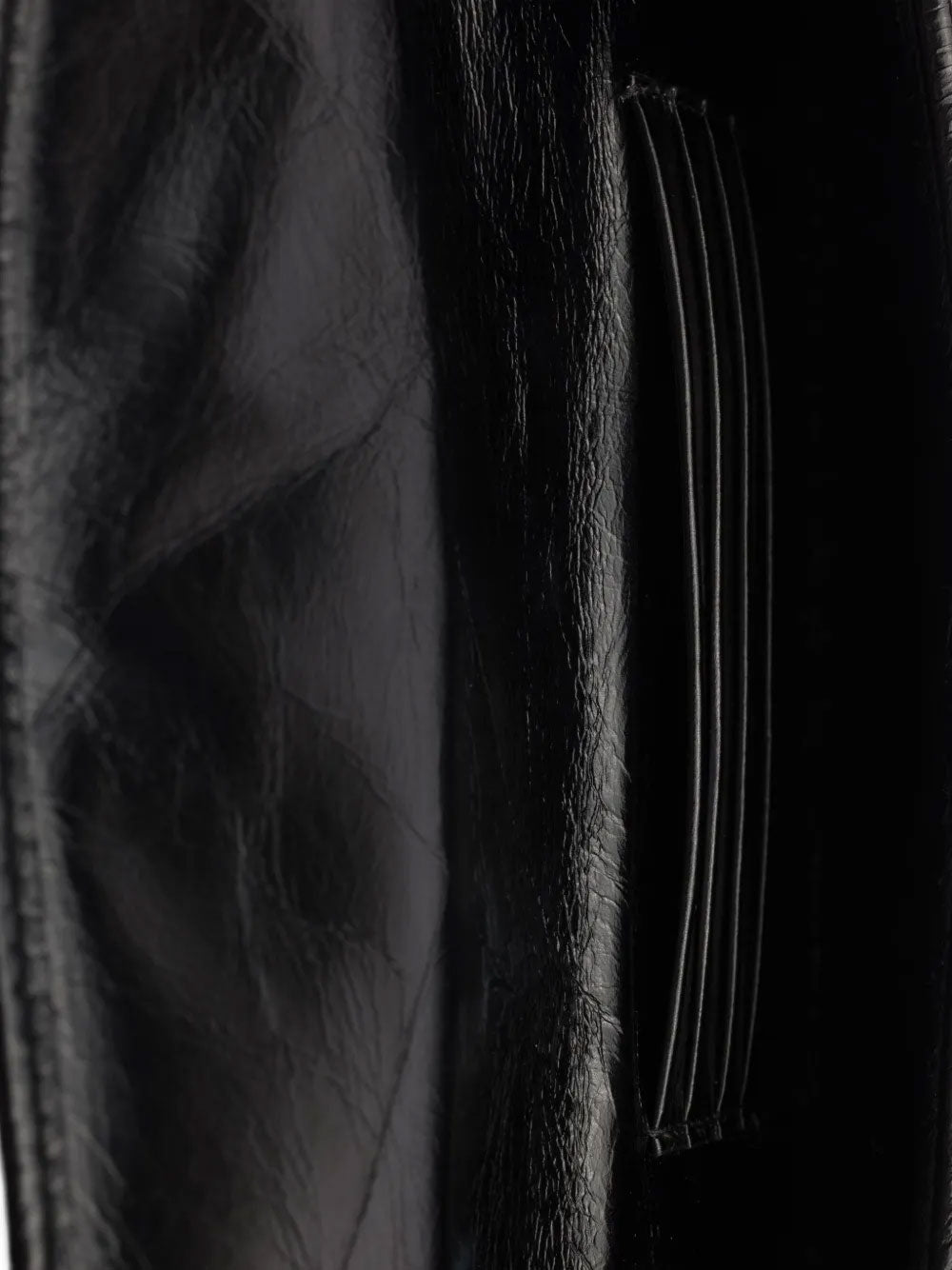 Snap Triangle wallet