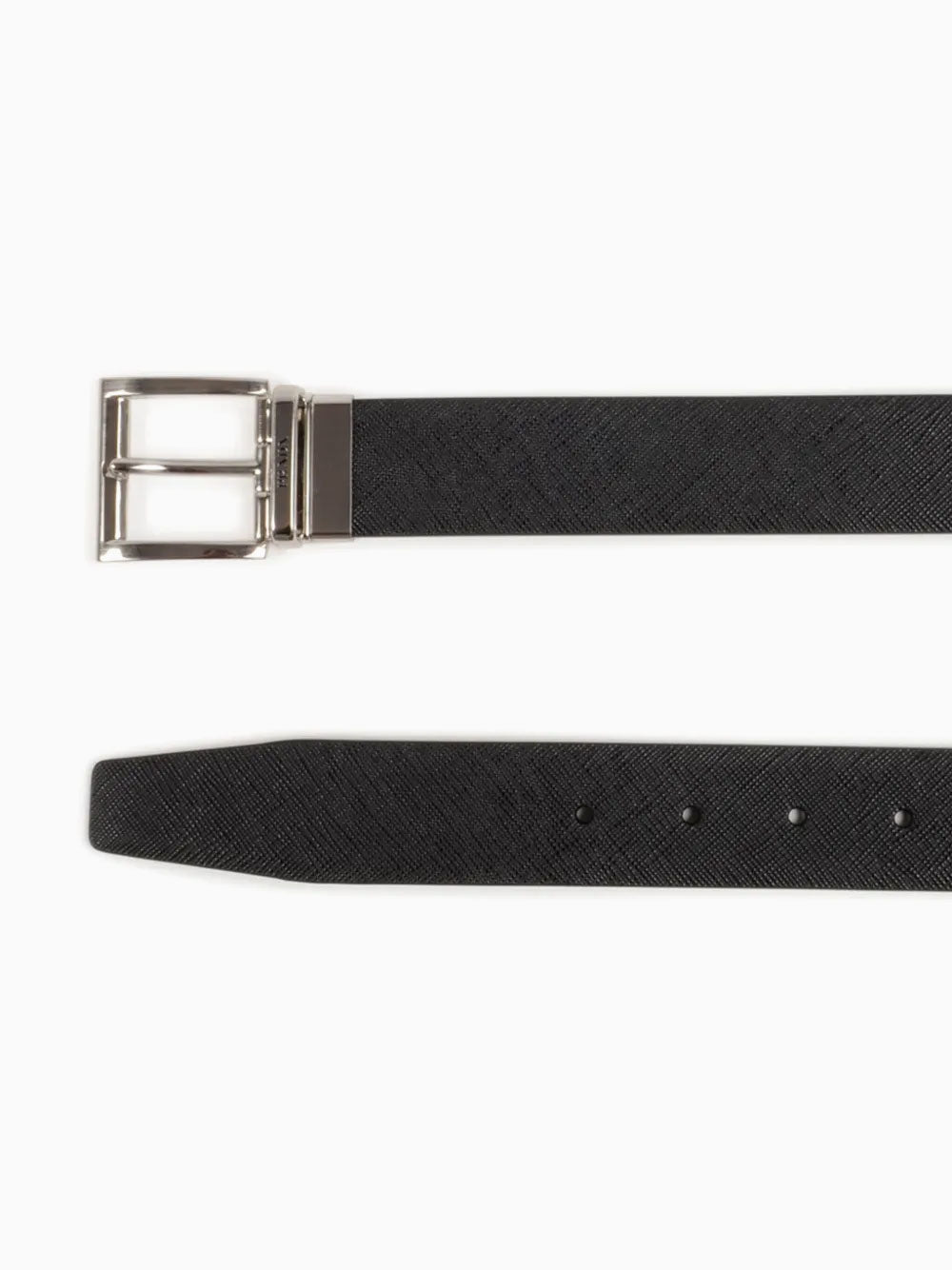 Reversible belt