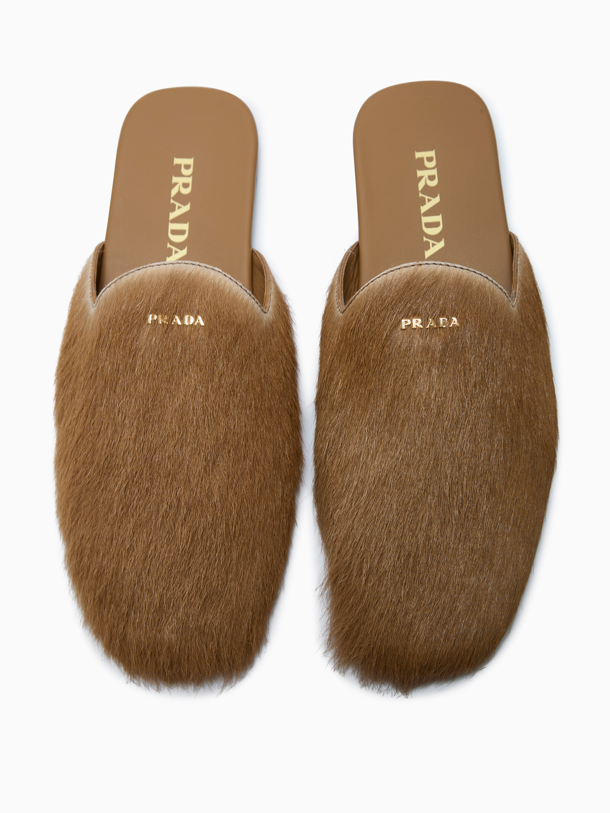 Fur slippers