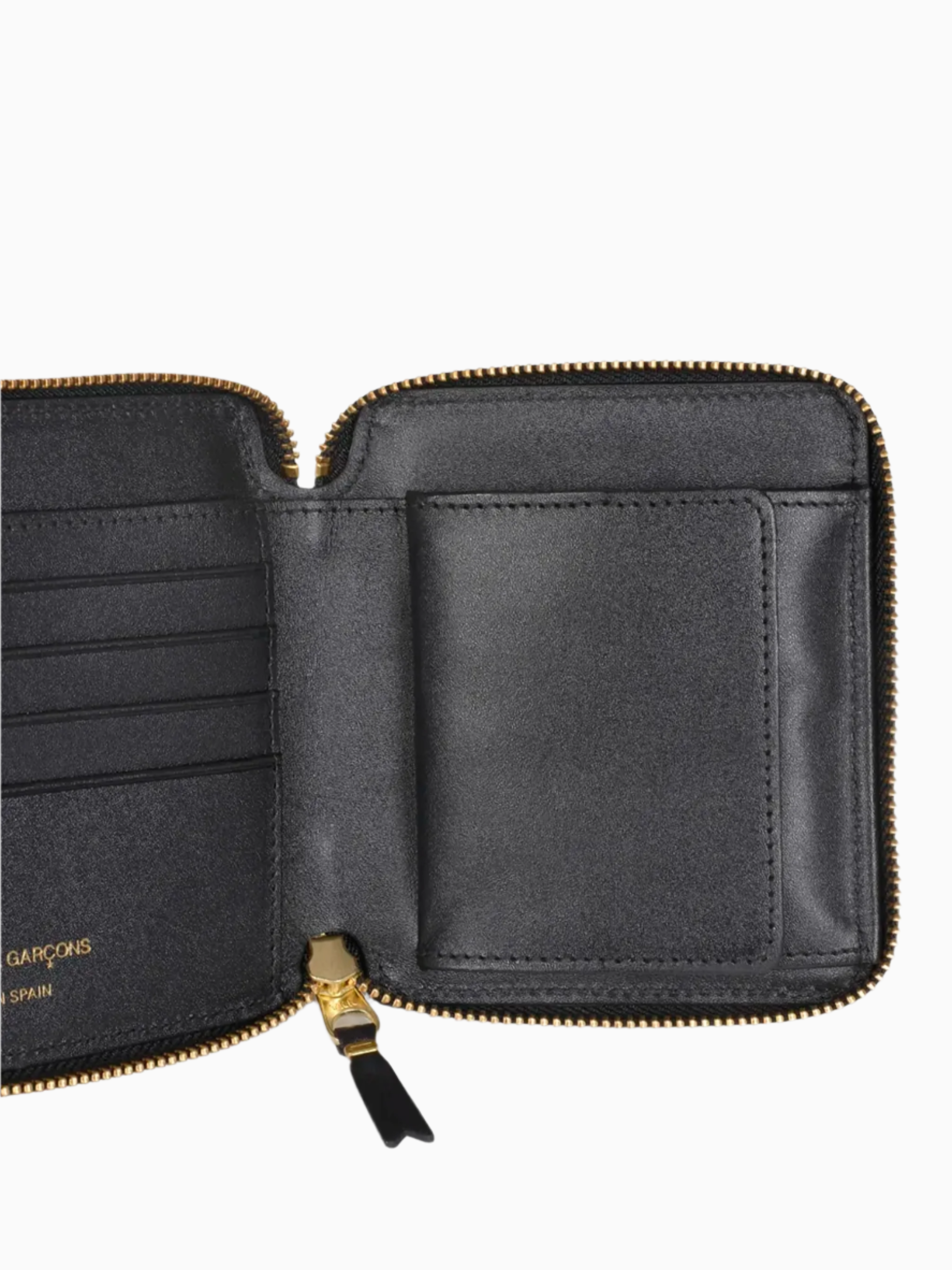 Zip-around wallet