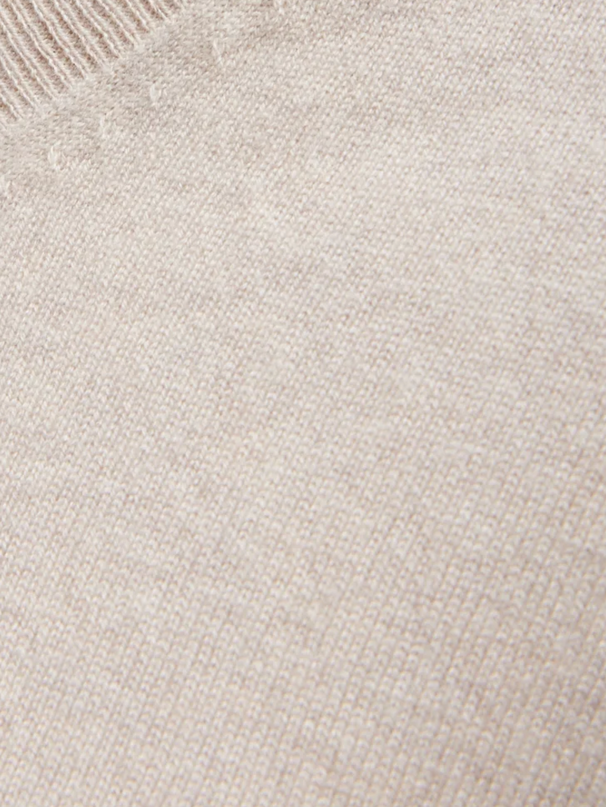 V-neck cashmere sweater