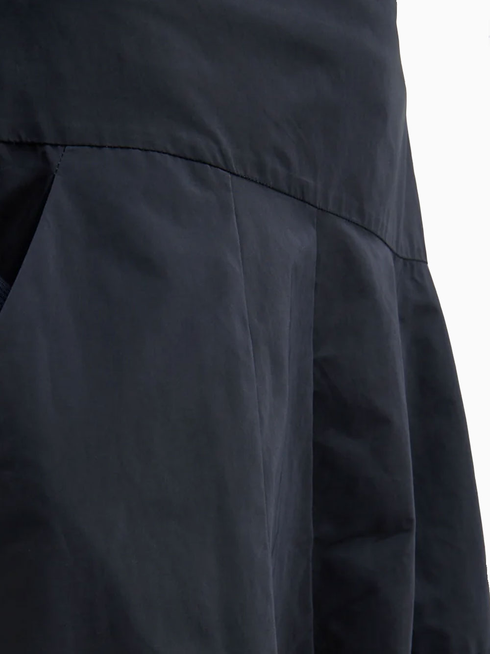 Asymmetrical balloon skirt