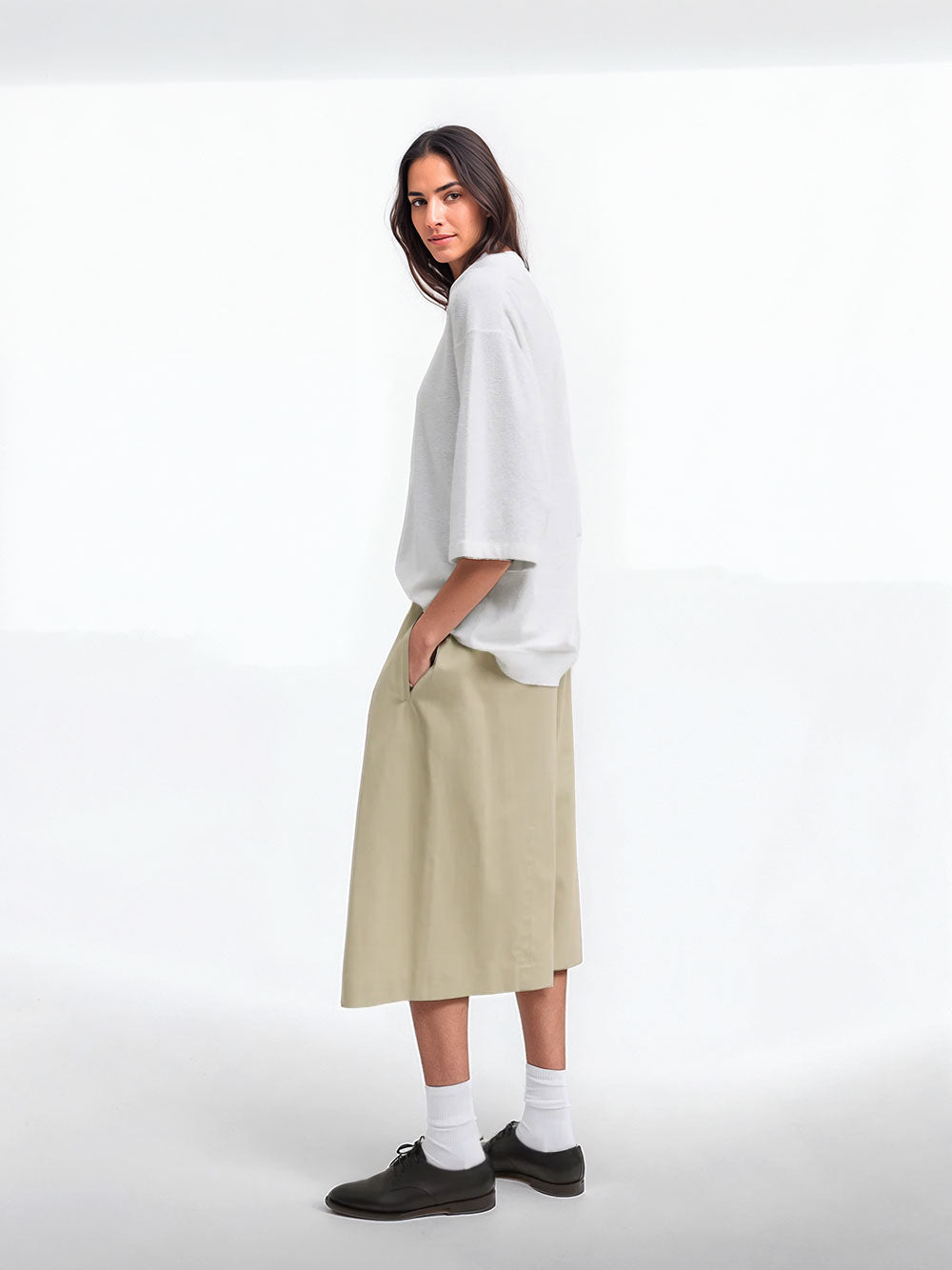 Bermudas con pliegues