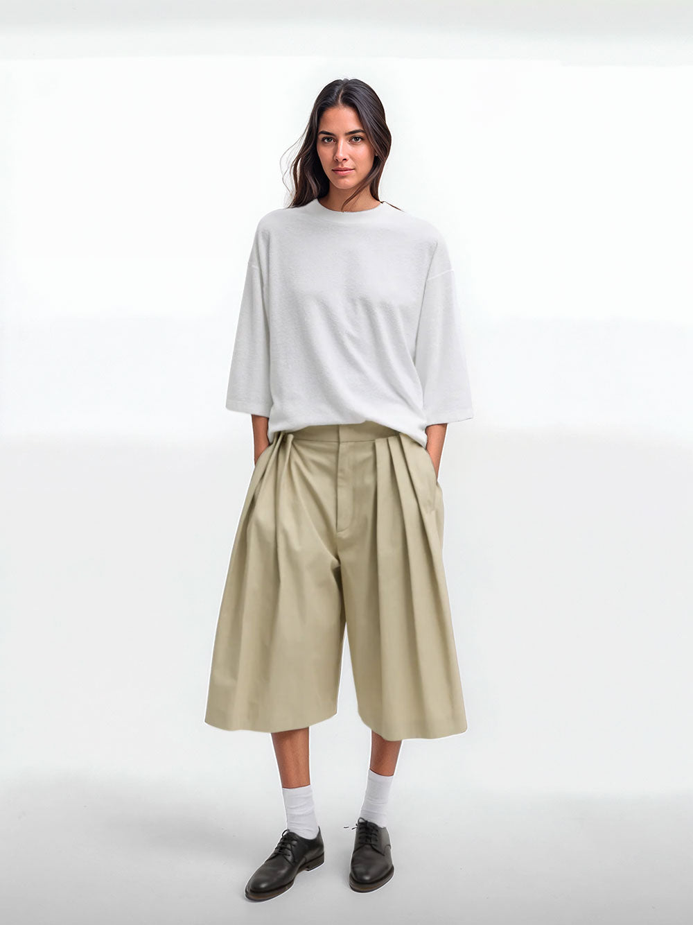 Bermudas con pliegues