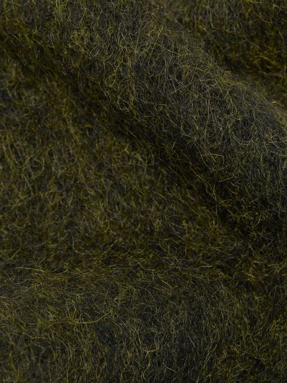 Green fringes scarf