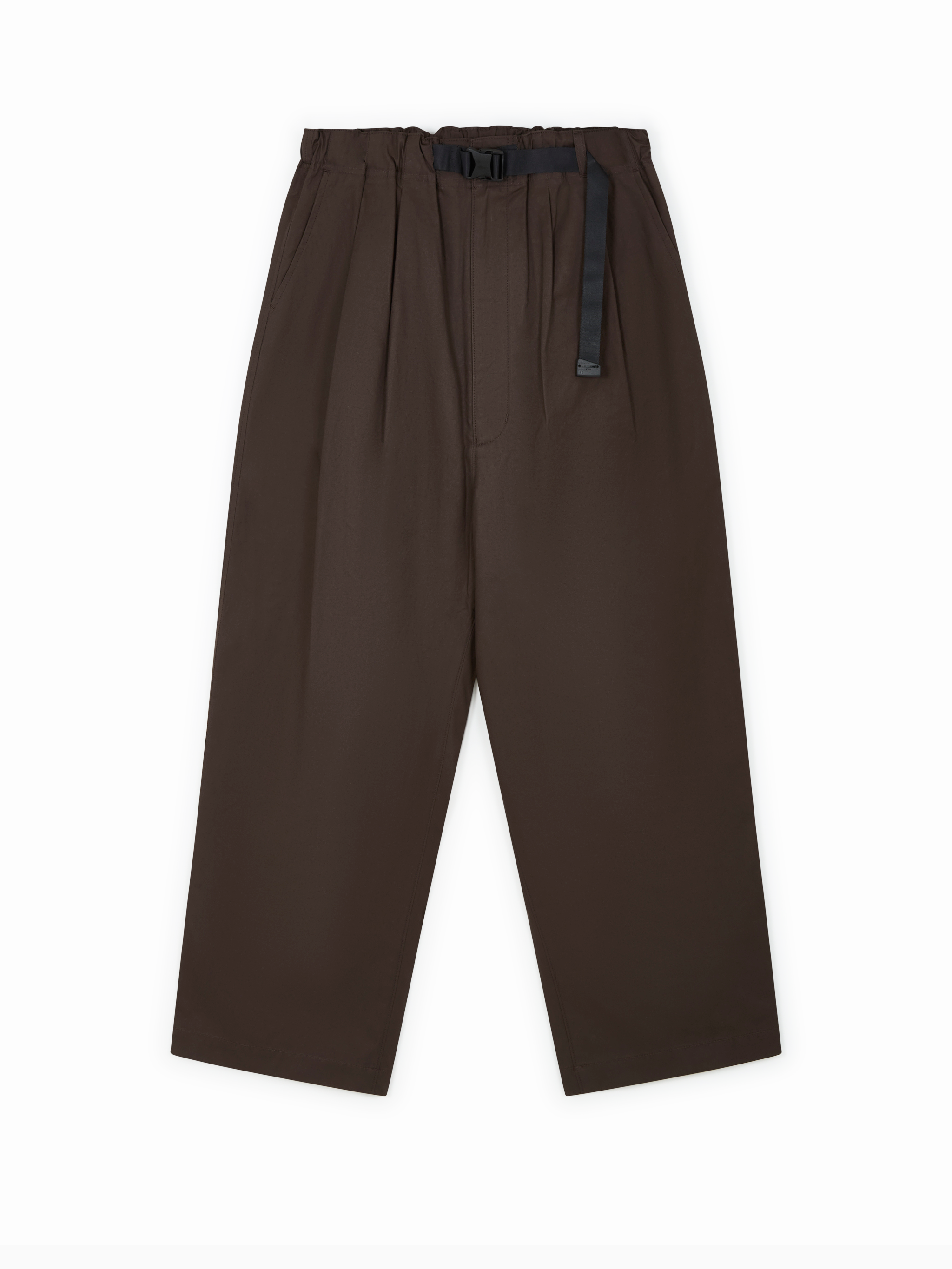 Clip buckle trousers