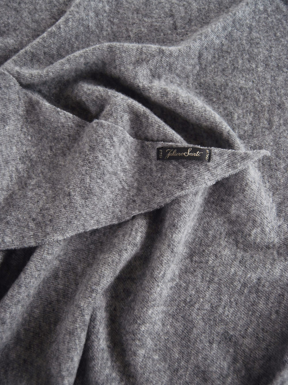 Adeli scarf