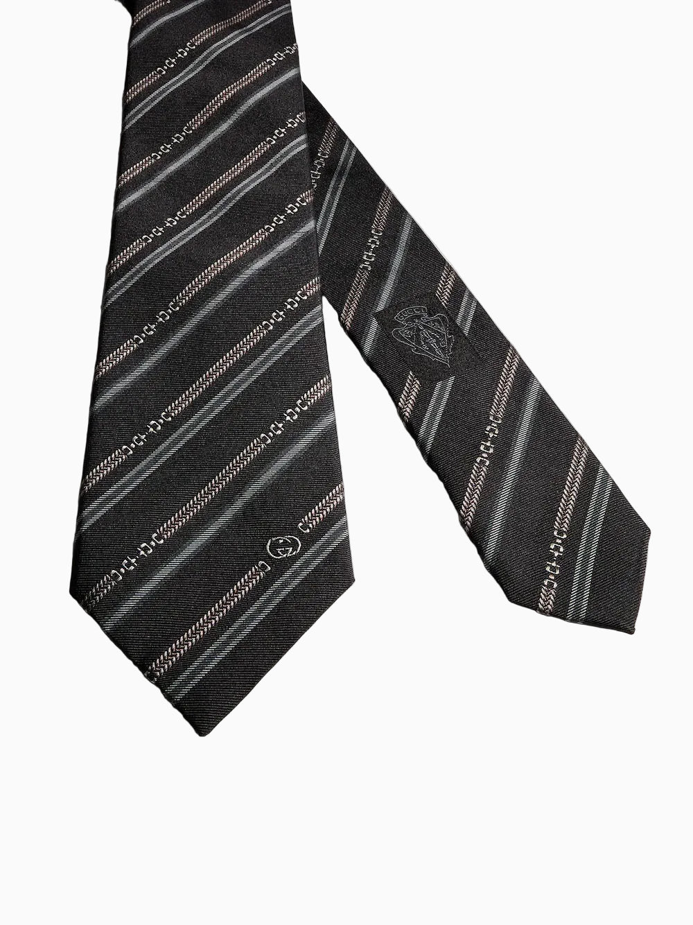 Heritage tie