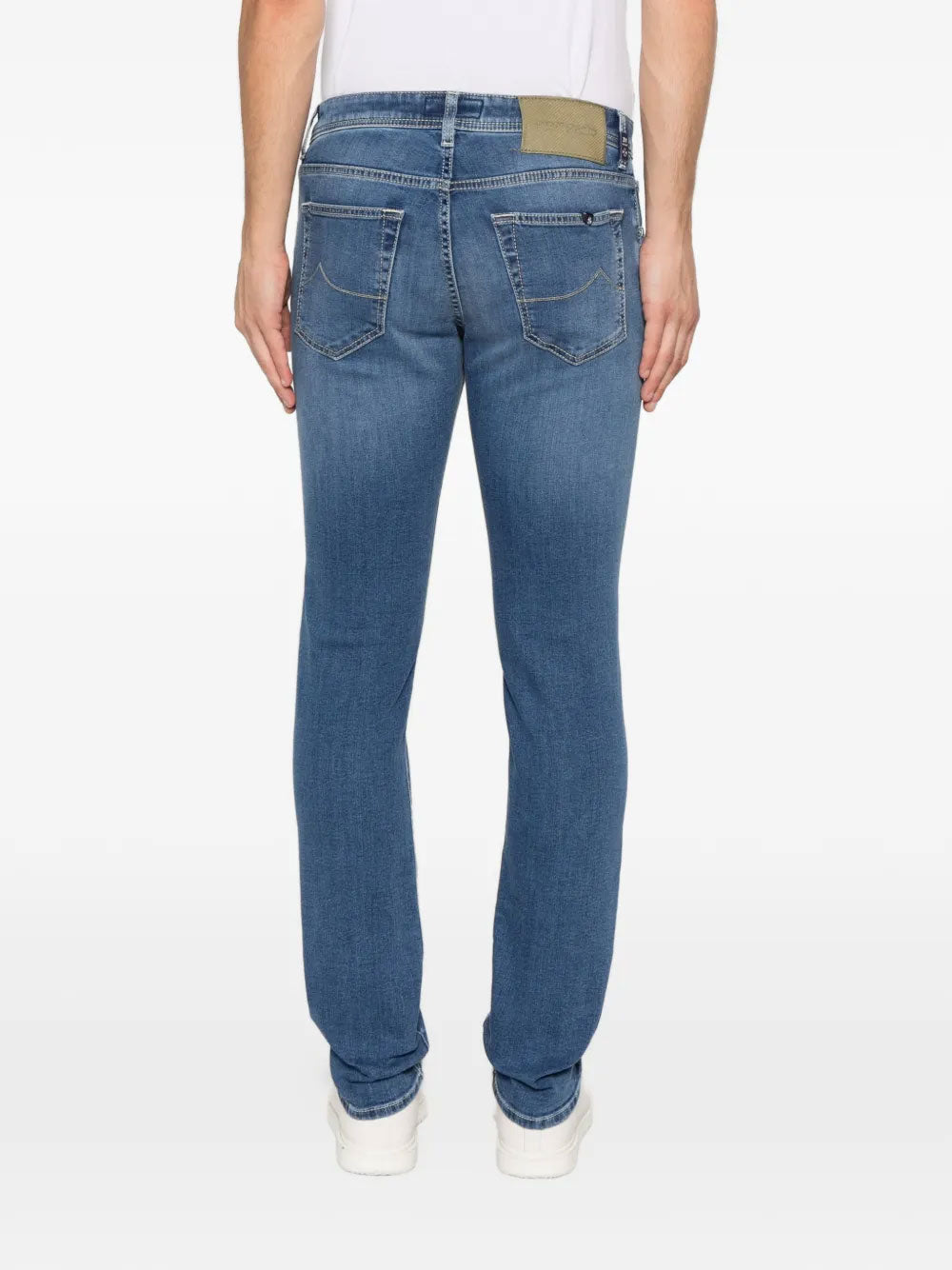 Nick jeans