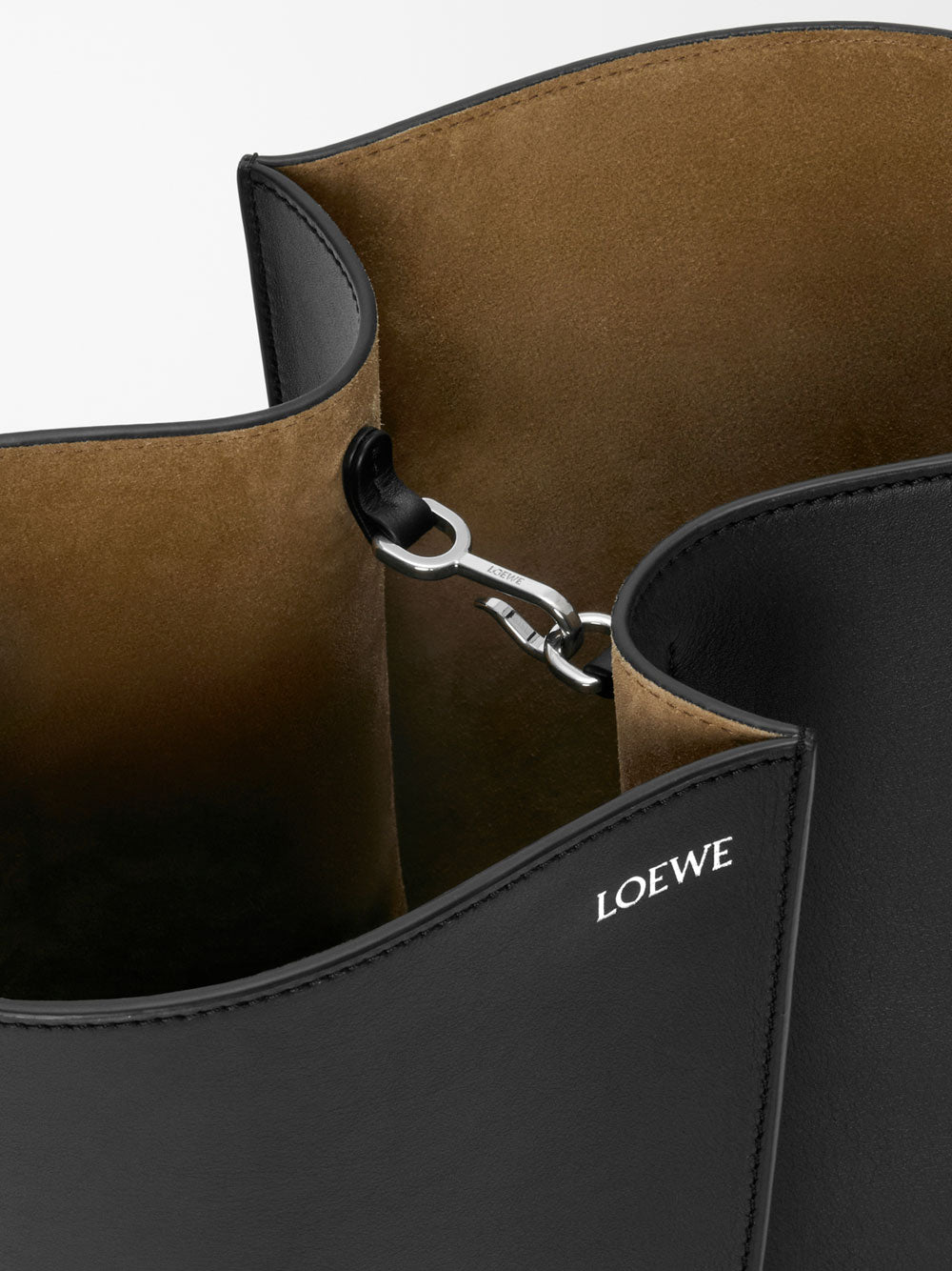 Medium Bilbao bucket bag