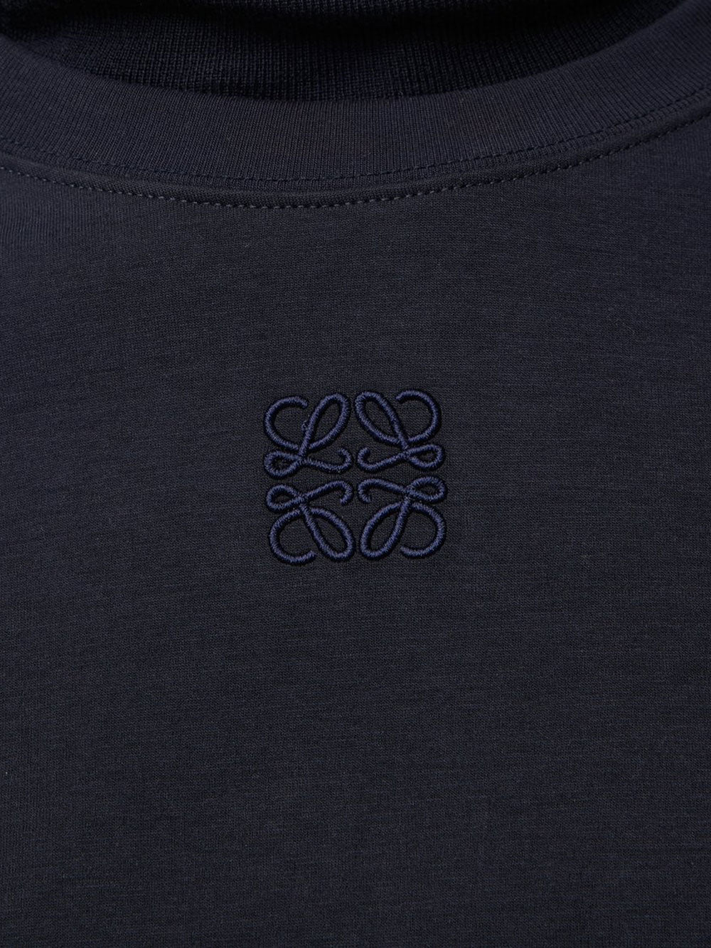 Asymmetrical t-shirt