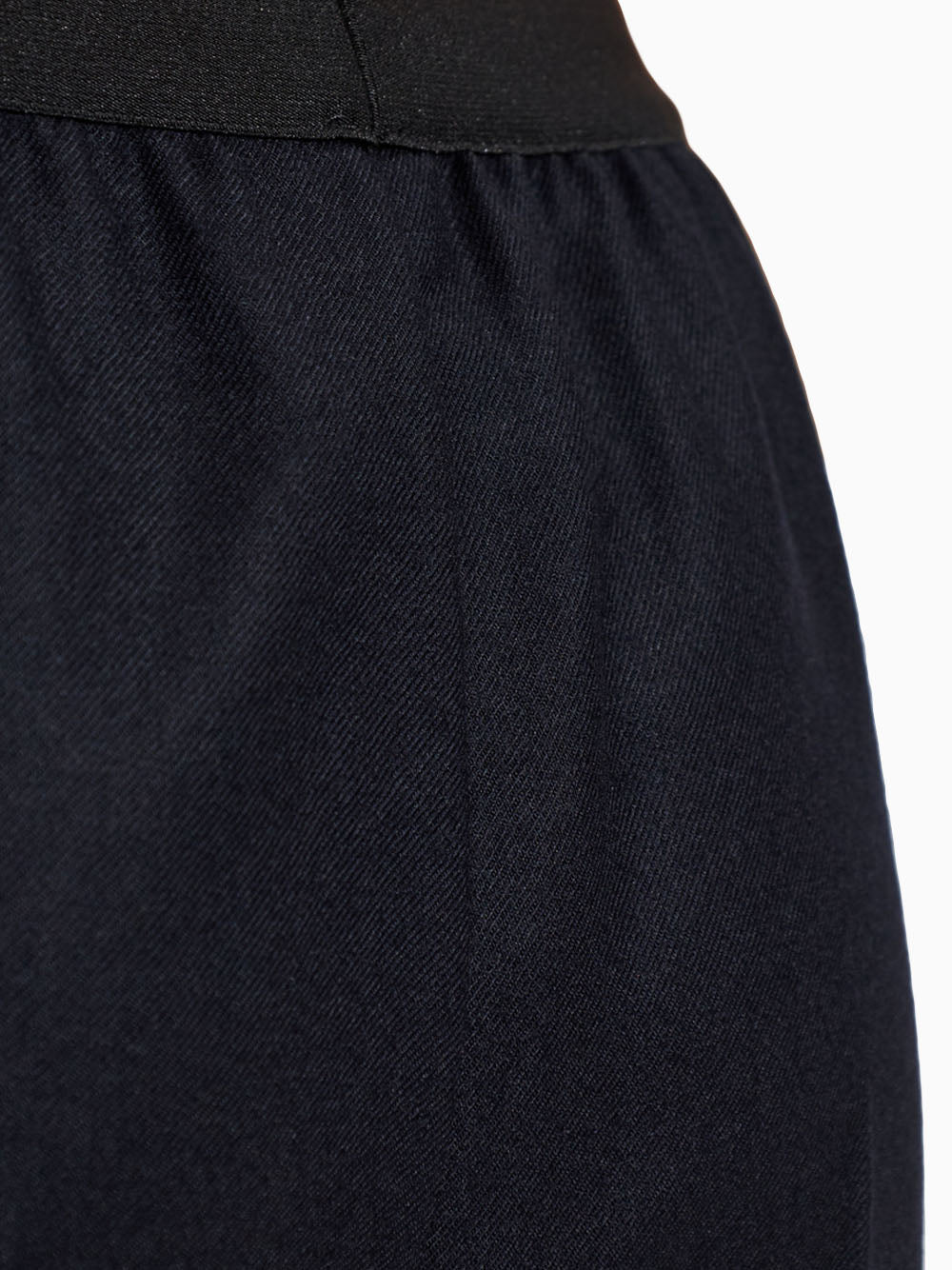 Minimal trousers