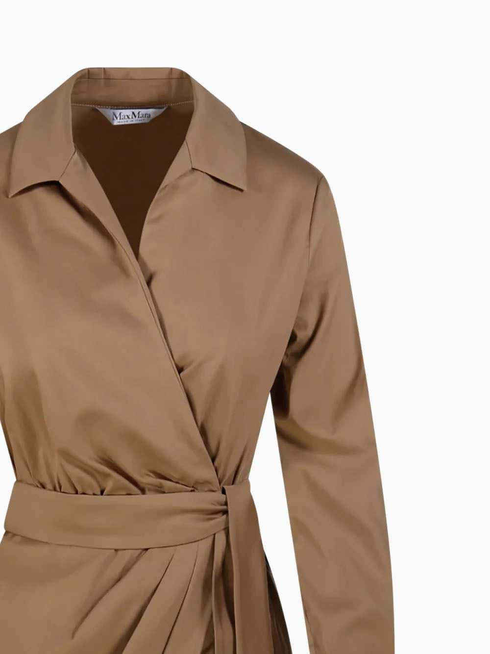 Vestido con cinturón