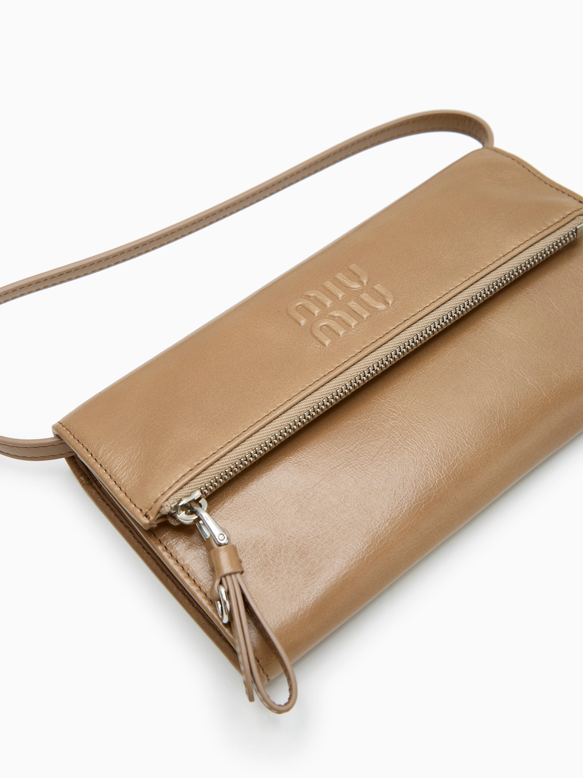 Zip pouch