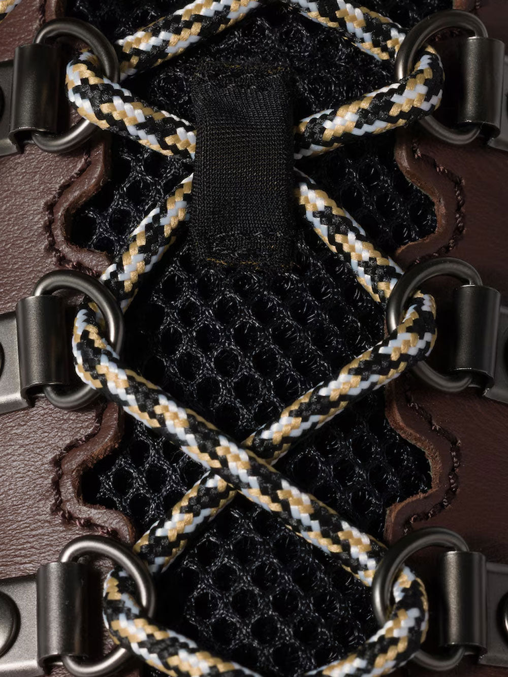 Tyre sneakers