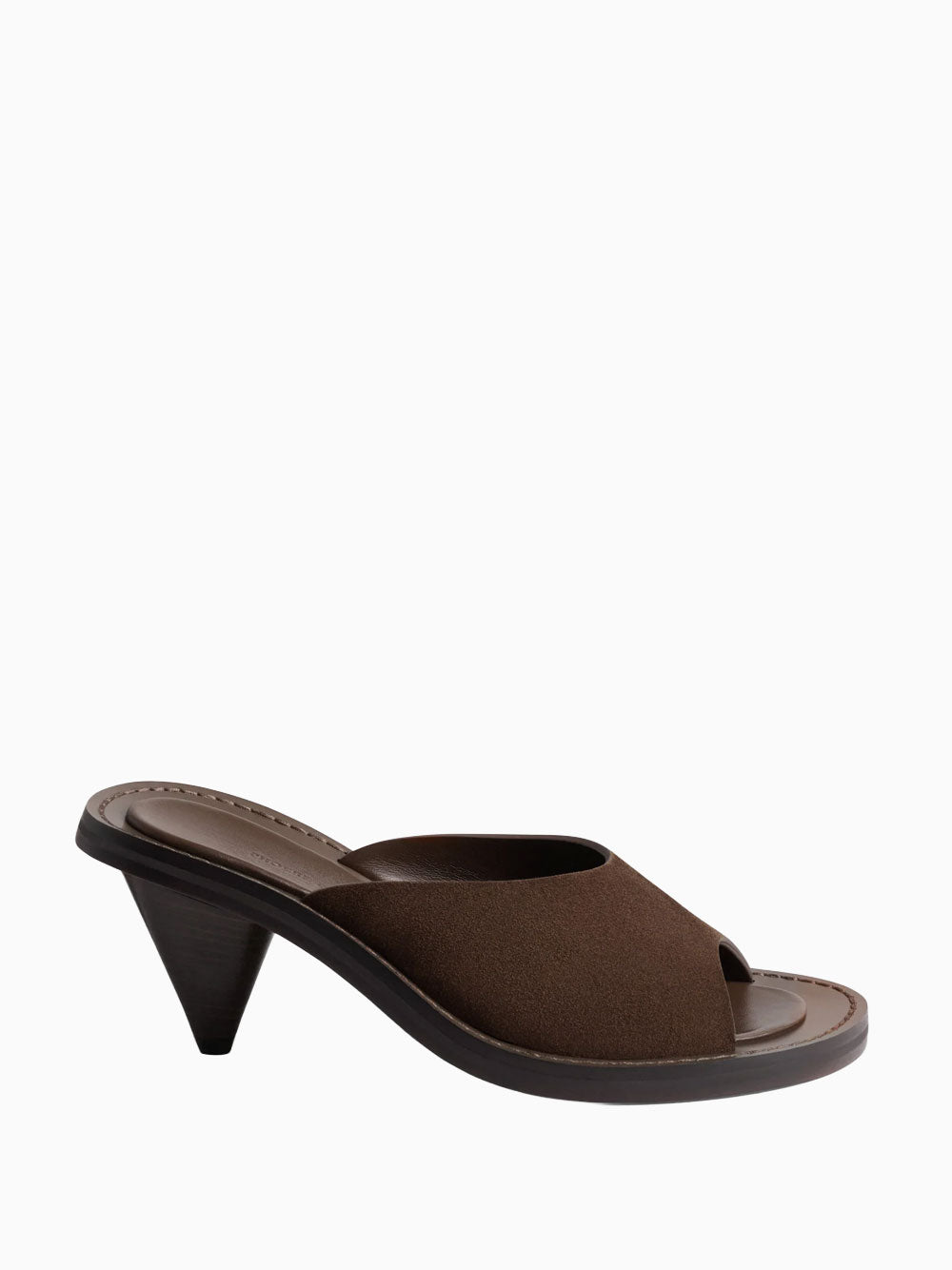 Strap sandals