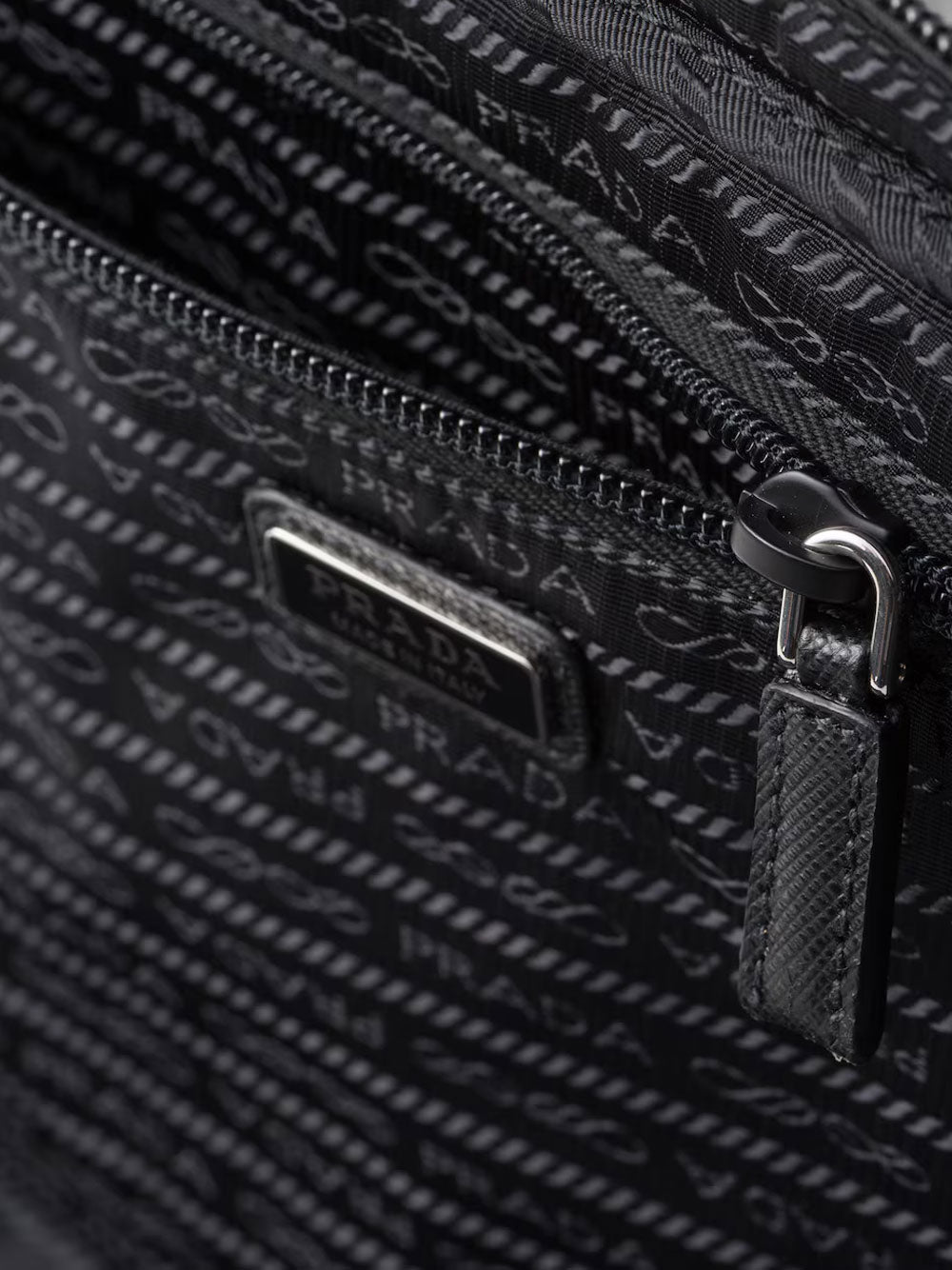 Pouch Re-Nylon