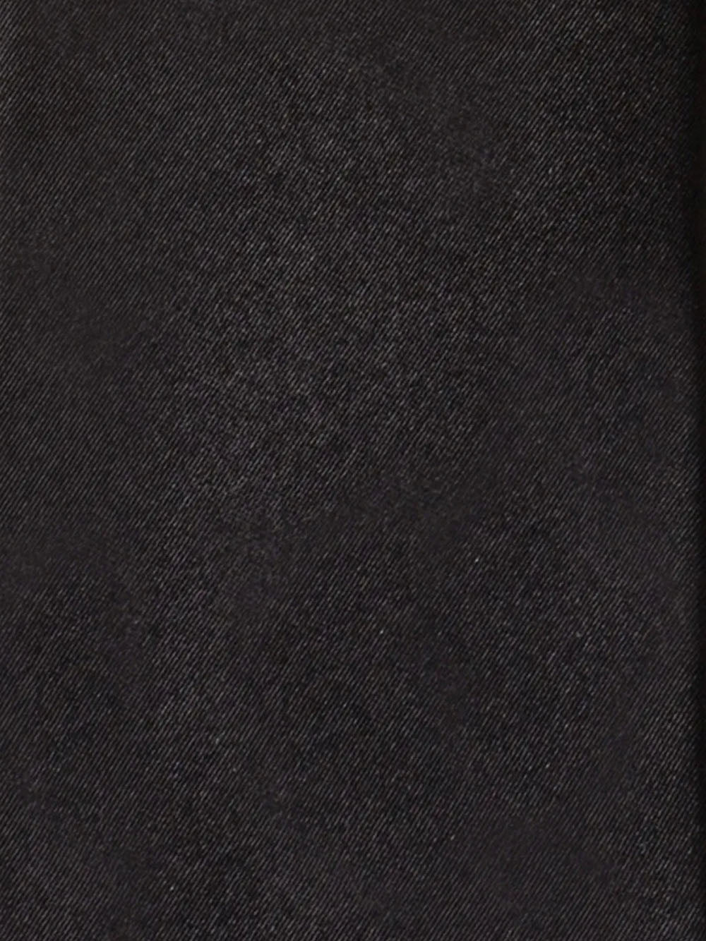 Pointed satin tie