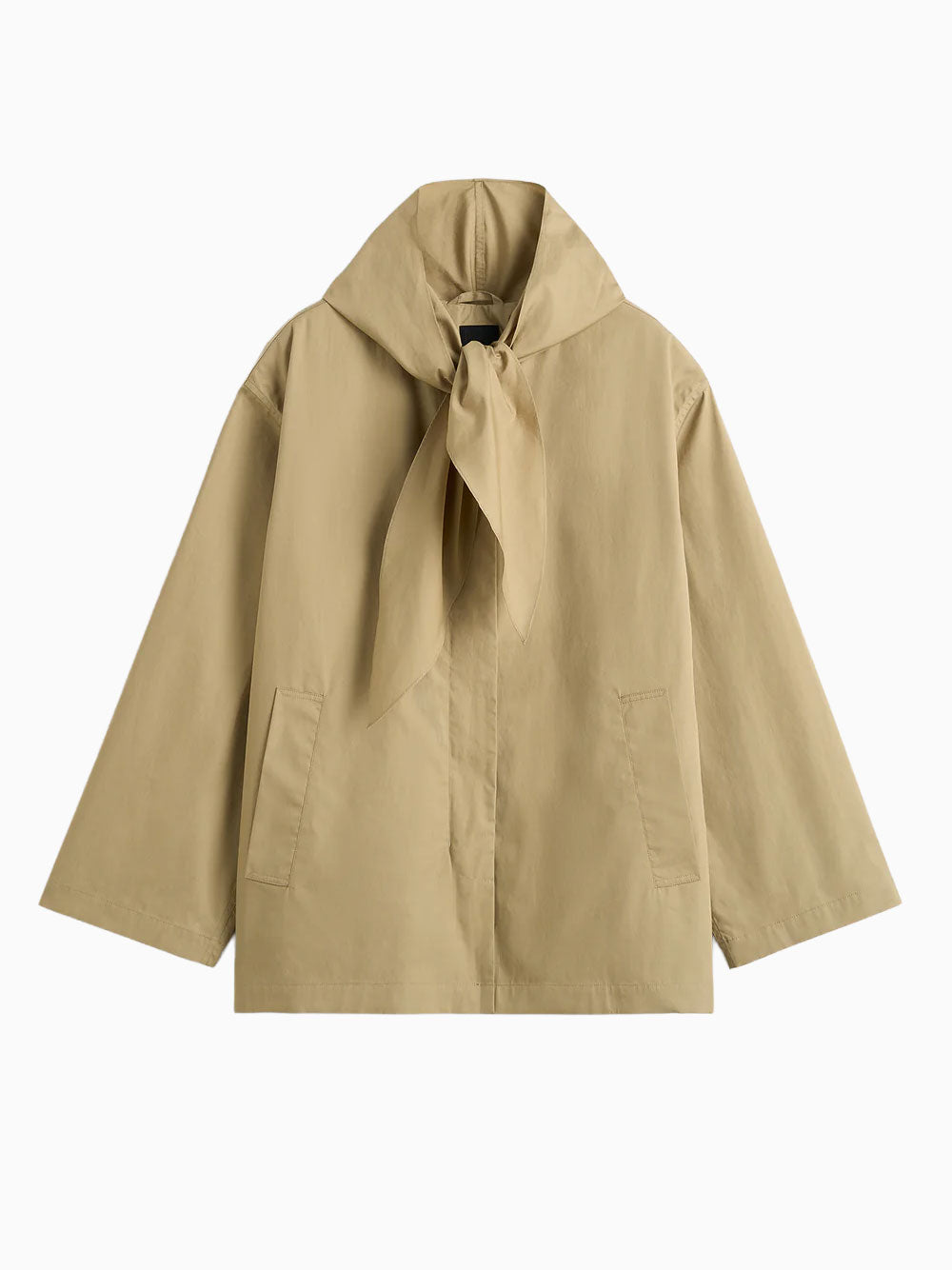 Chaqueta técnica con bufanda