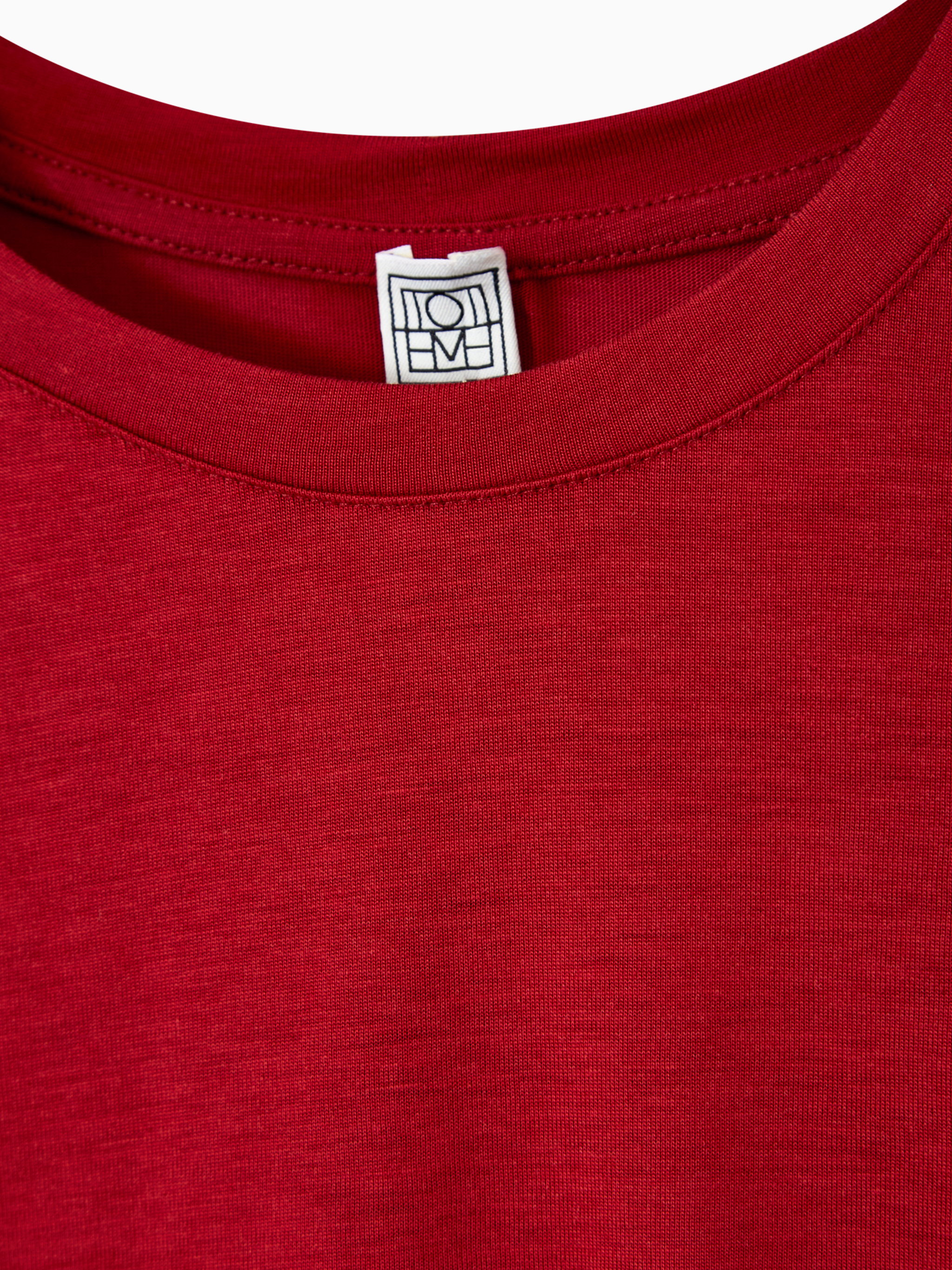 Long-sleeved T-shirt