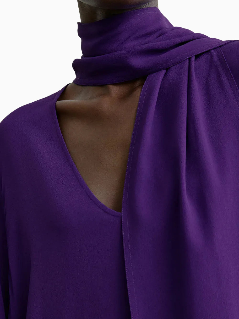 Rounded neckline dress