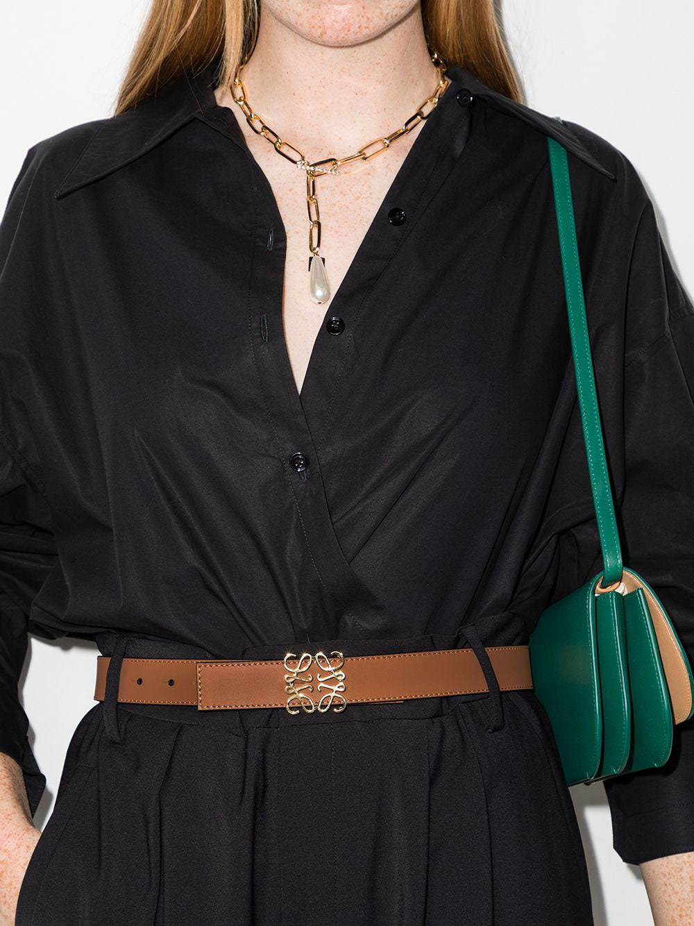 Cinturón en piel con Anagrama