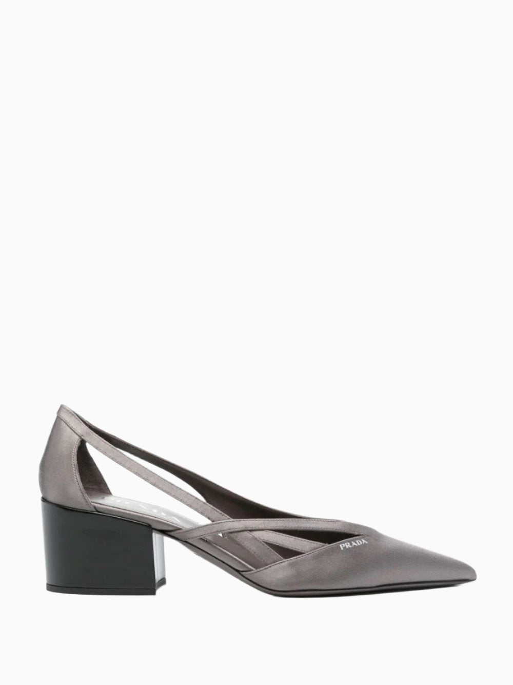 Satin cut-out pumps