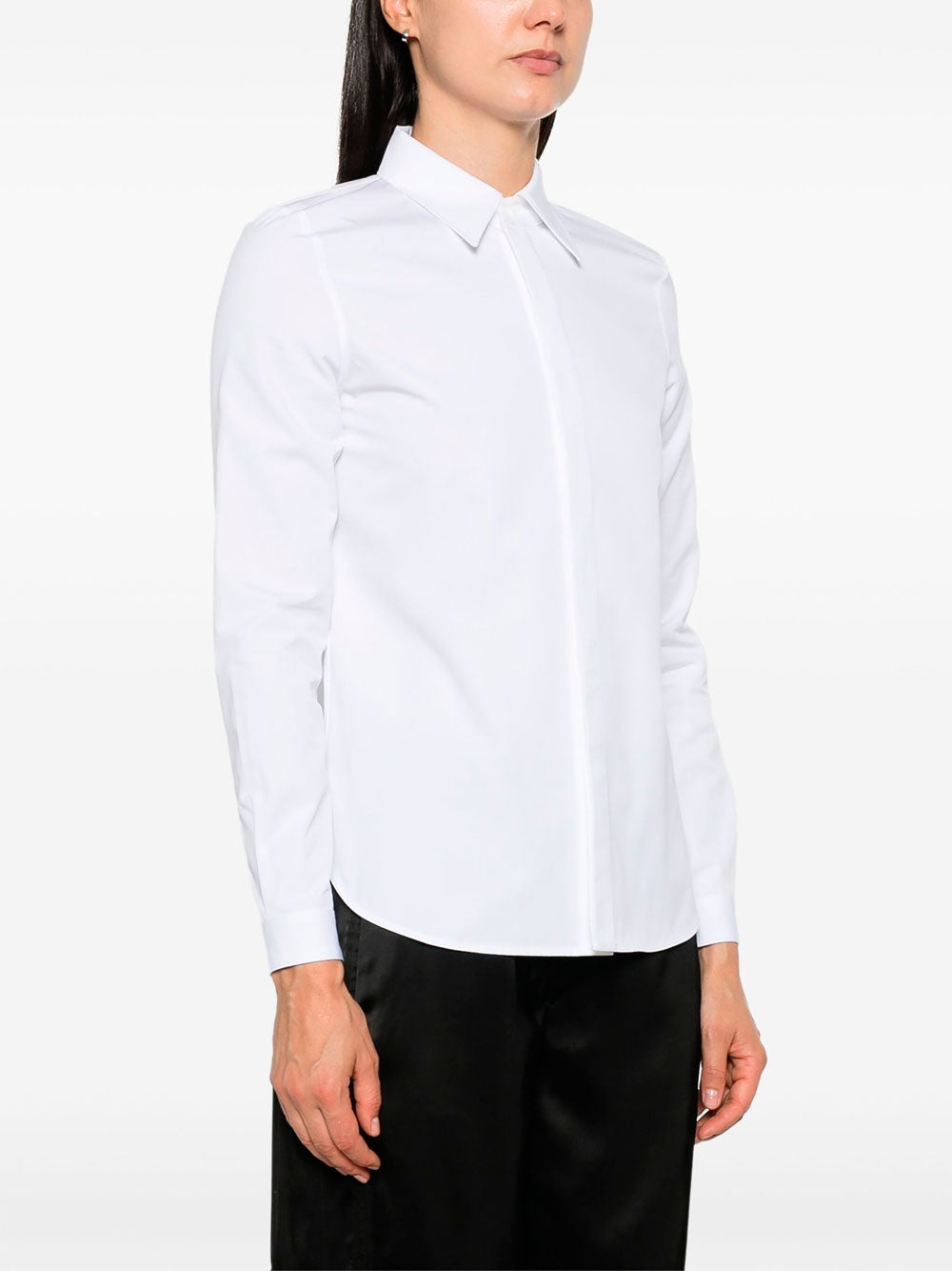 Flat collar shirt