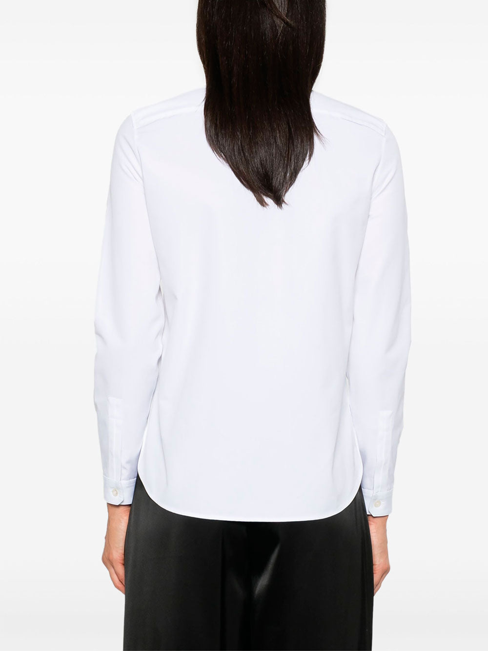 Flat collar shirt