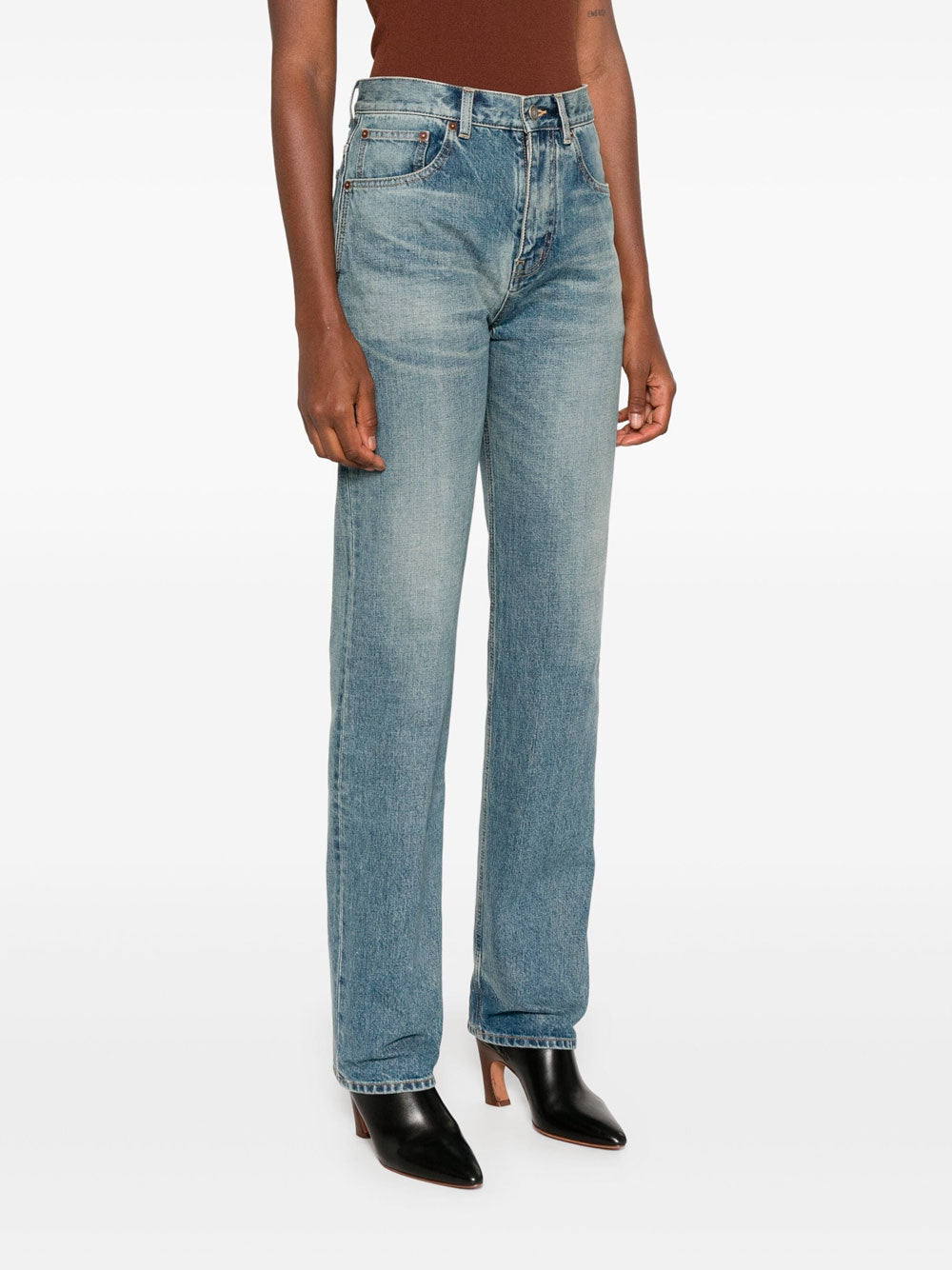 Straight-leg jeans