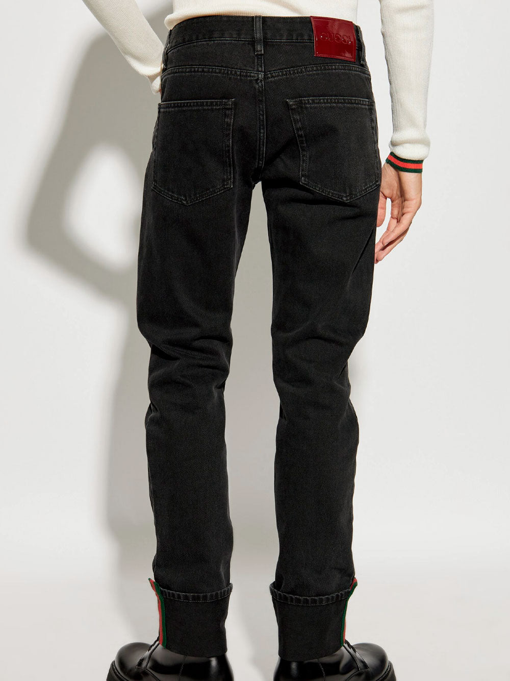 Slim-fit jeans