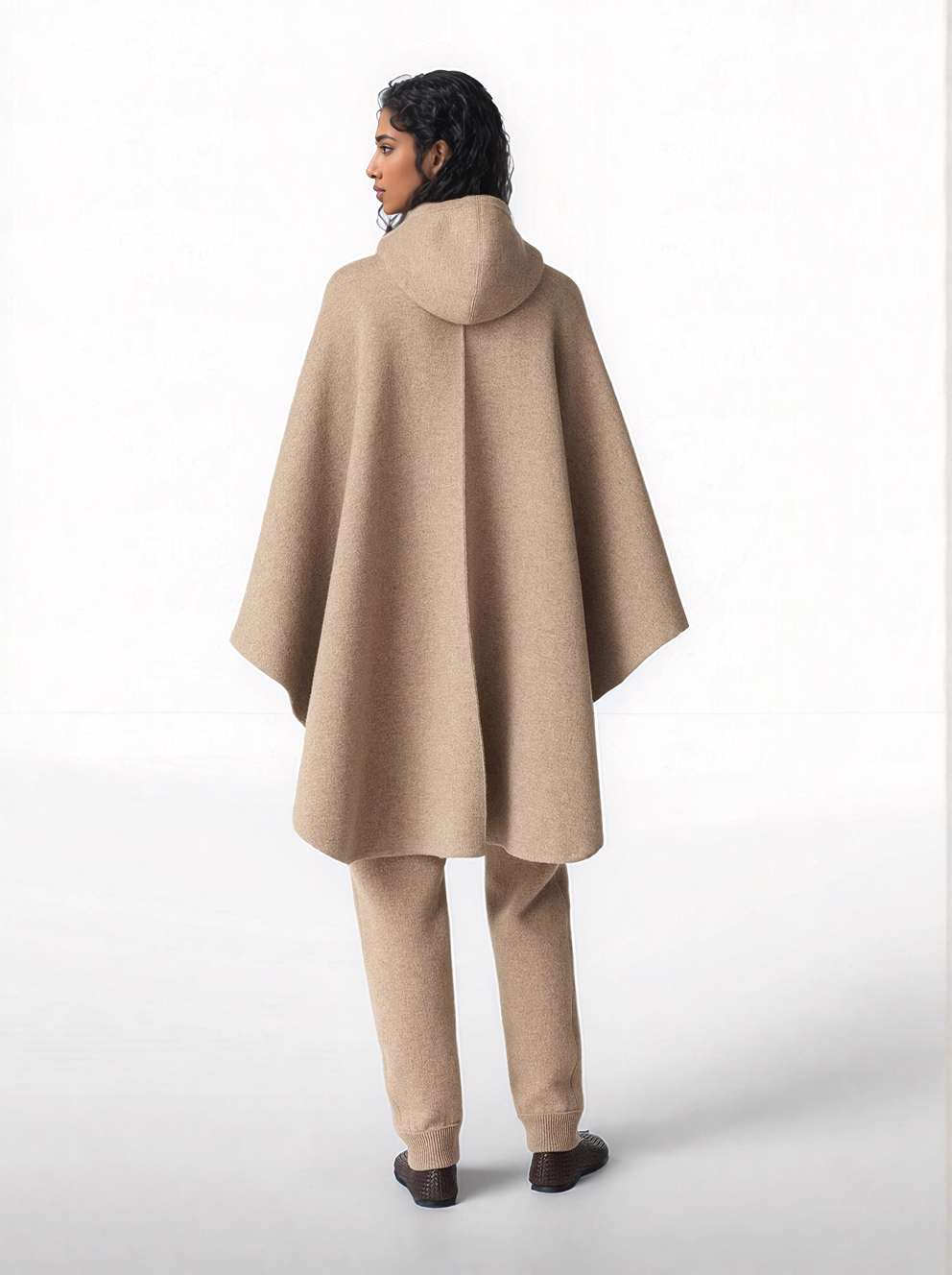 Cashmere hooded cape