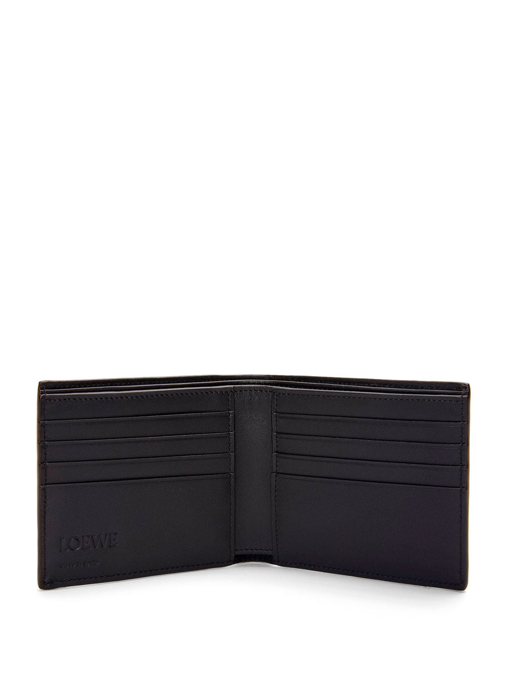 Bifold textured wallet