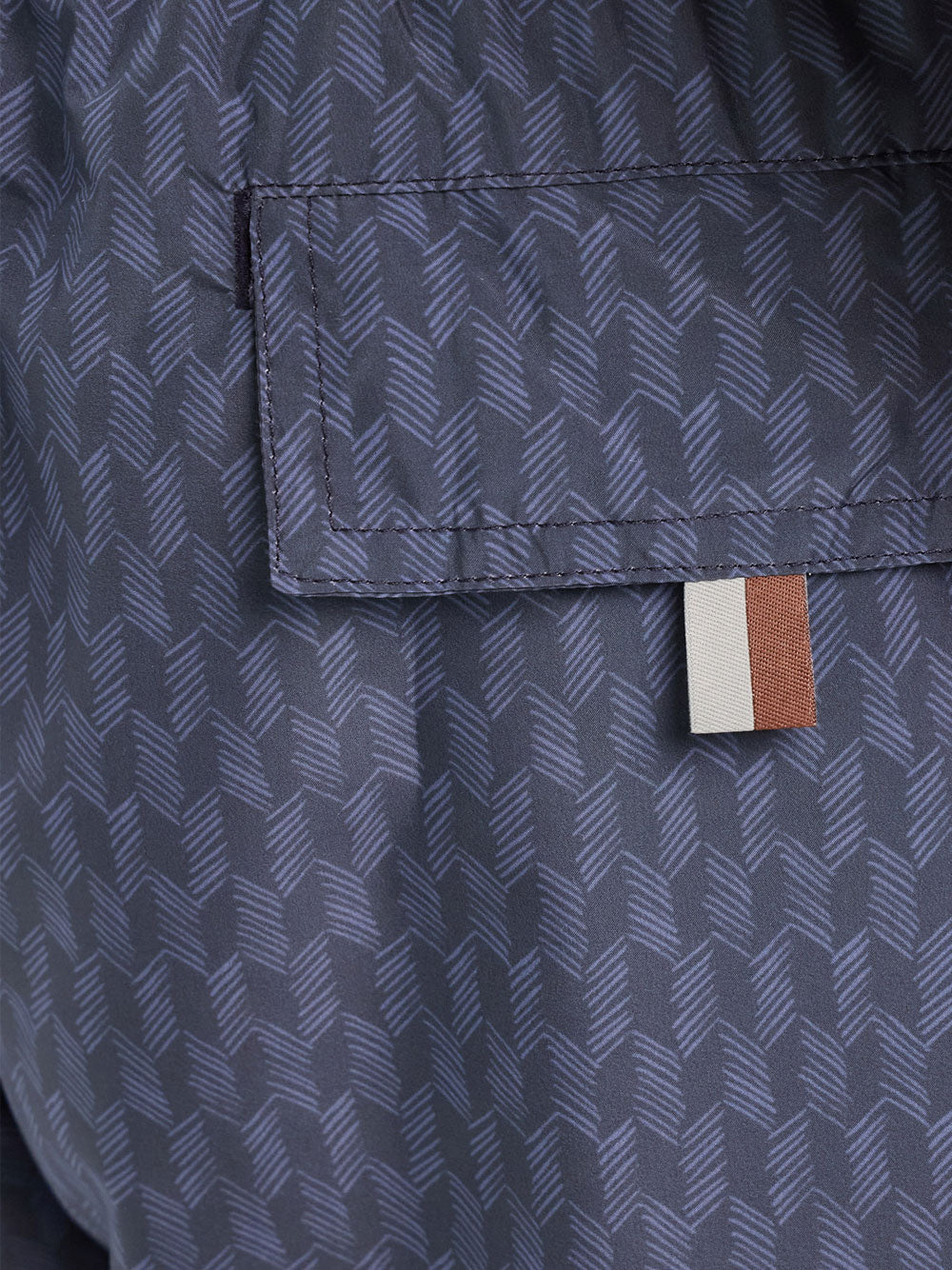 Quick-drying swim shorts