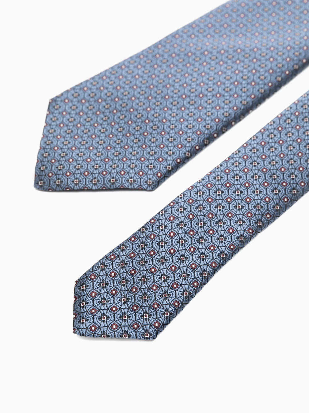 Corbata con estampado geométrico